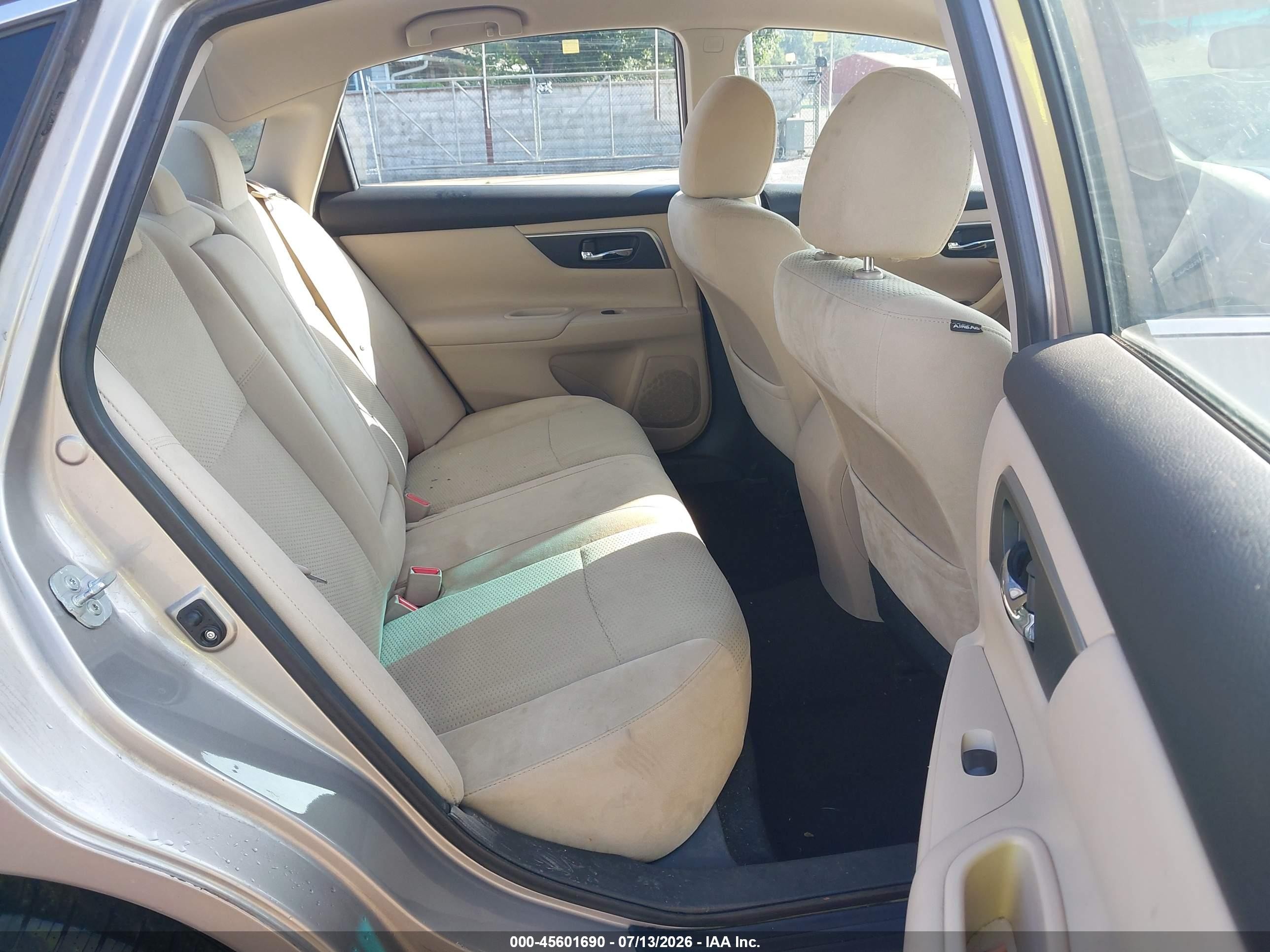 2015 Nissan Altima 2.5 S Gray vin: 1N4AL3AP0FC425255