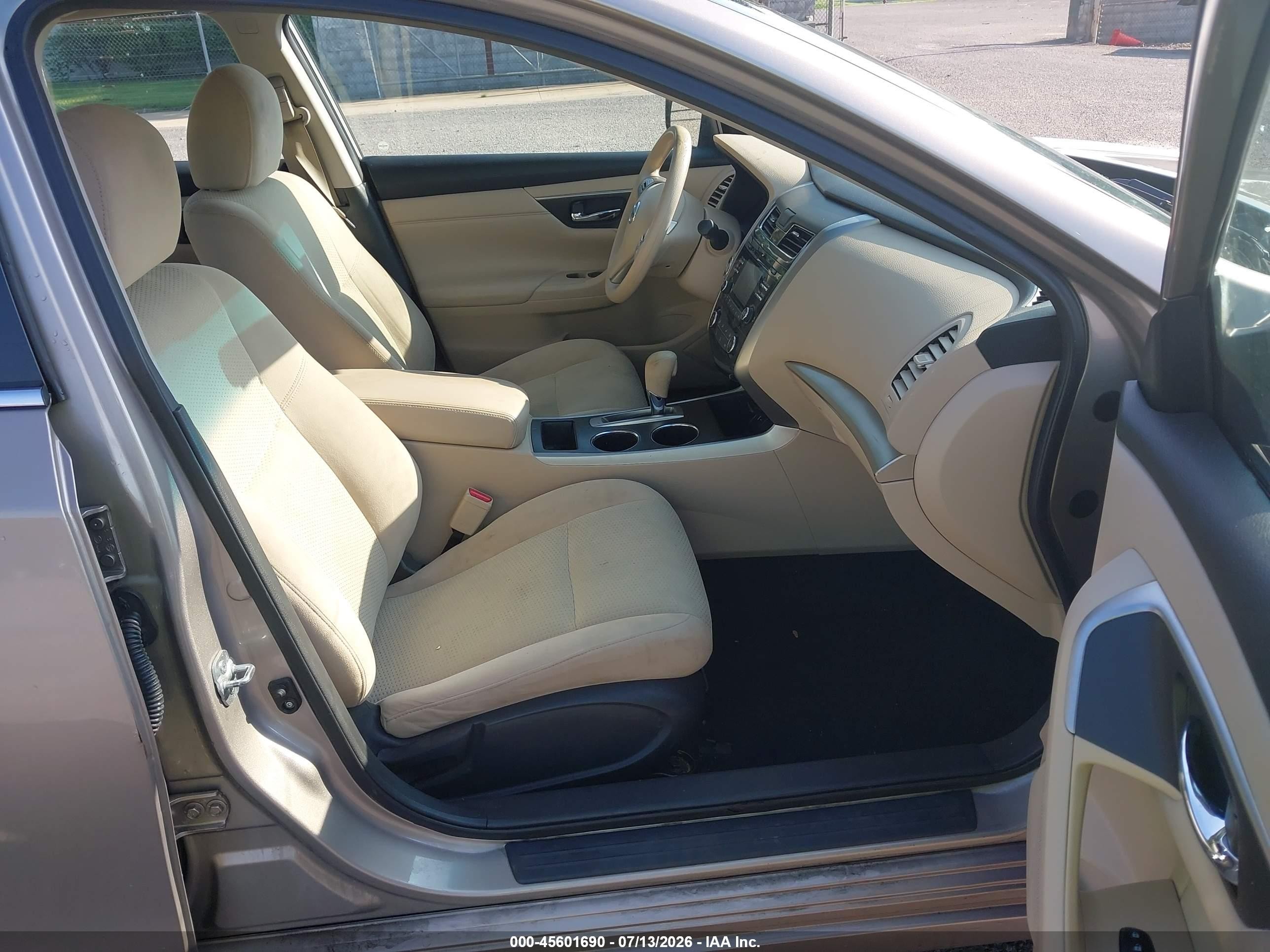2015 Nissan Altima 2.5 S Gray vin: 1N4AL3AP0FC425255