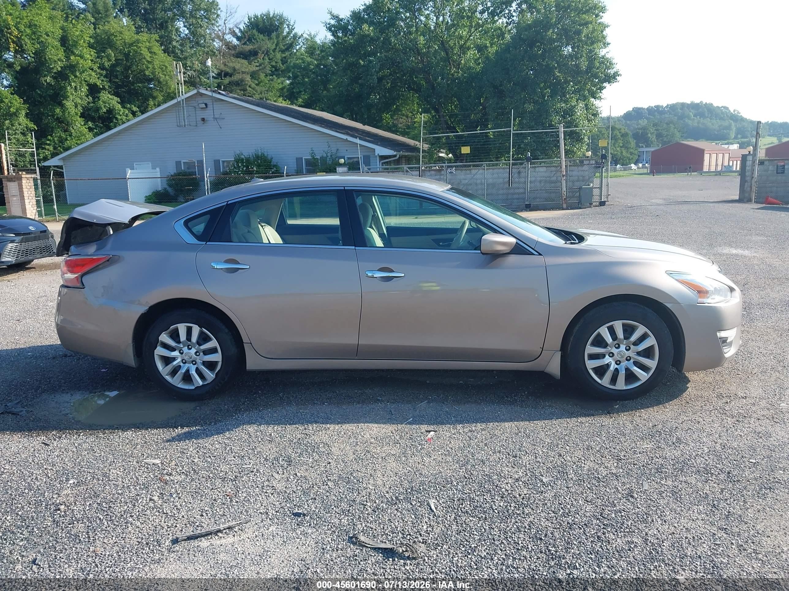 2015 Nissan Altima 2.5 S Gray vin: 1N4AL3AP0FC425255