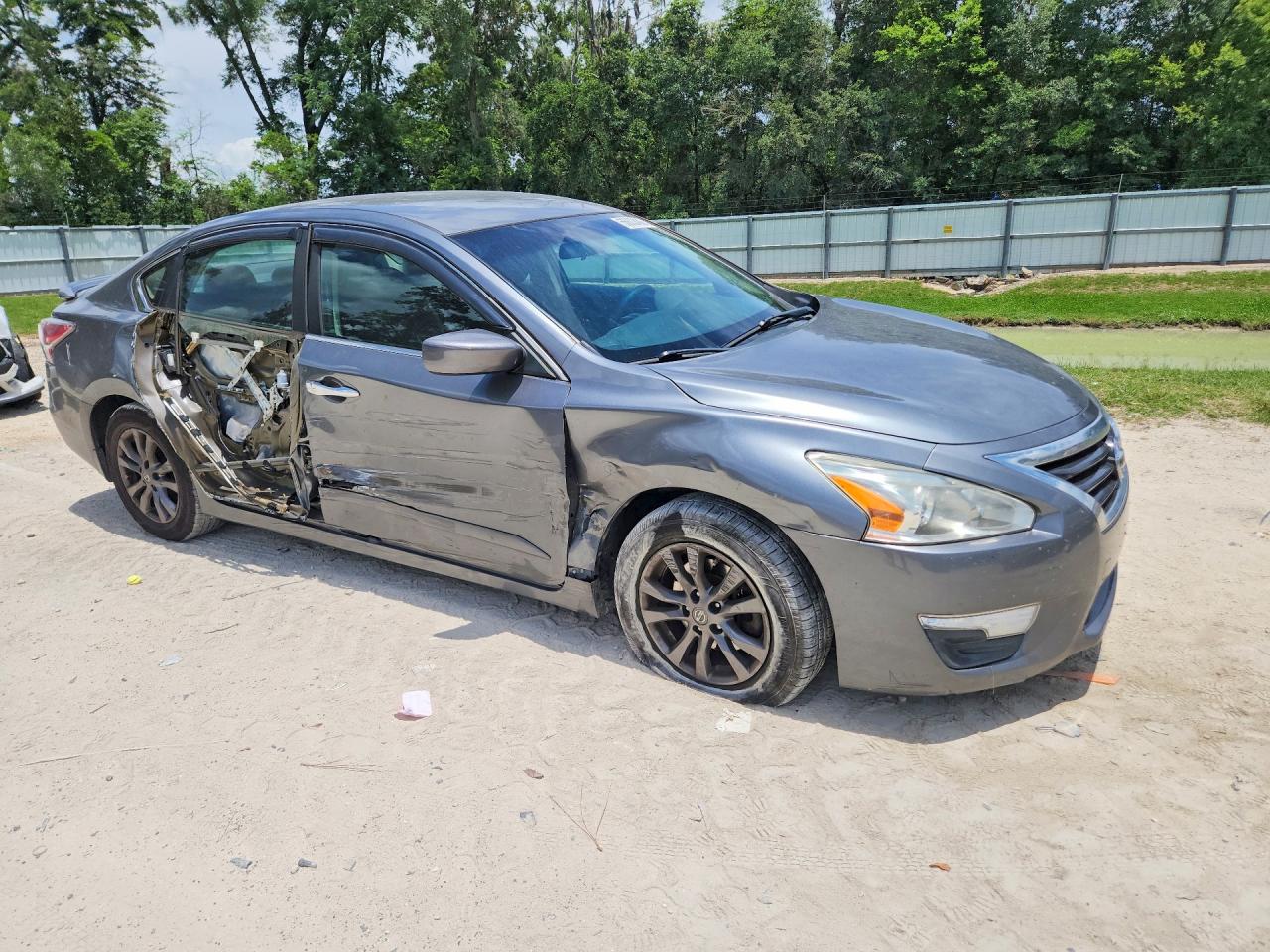 2015 Nissan Altima 2.5 S Gray vin: 1N4AL3AP0FC425773