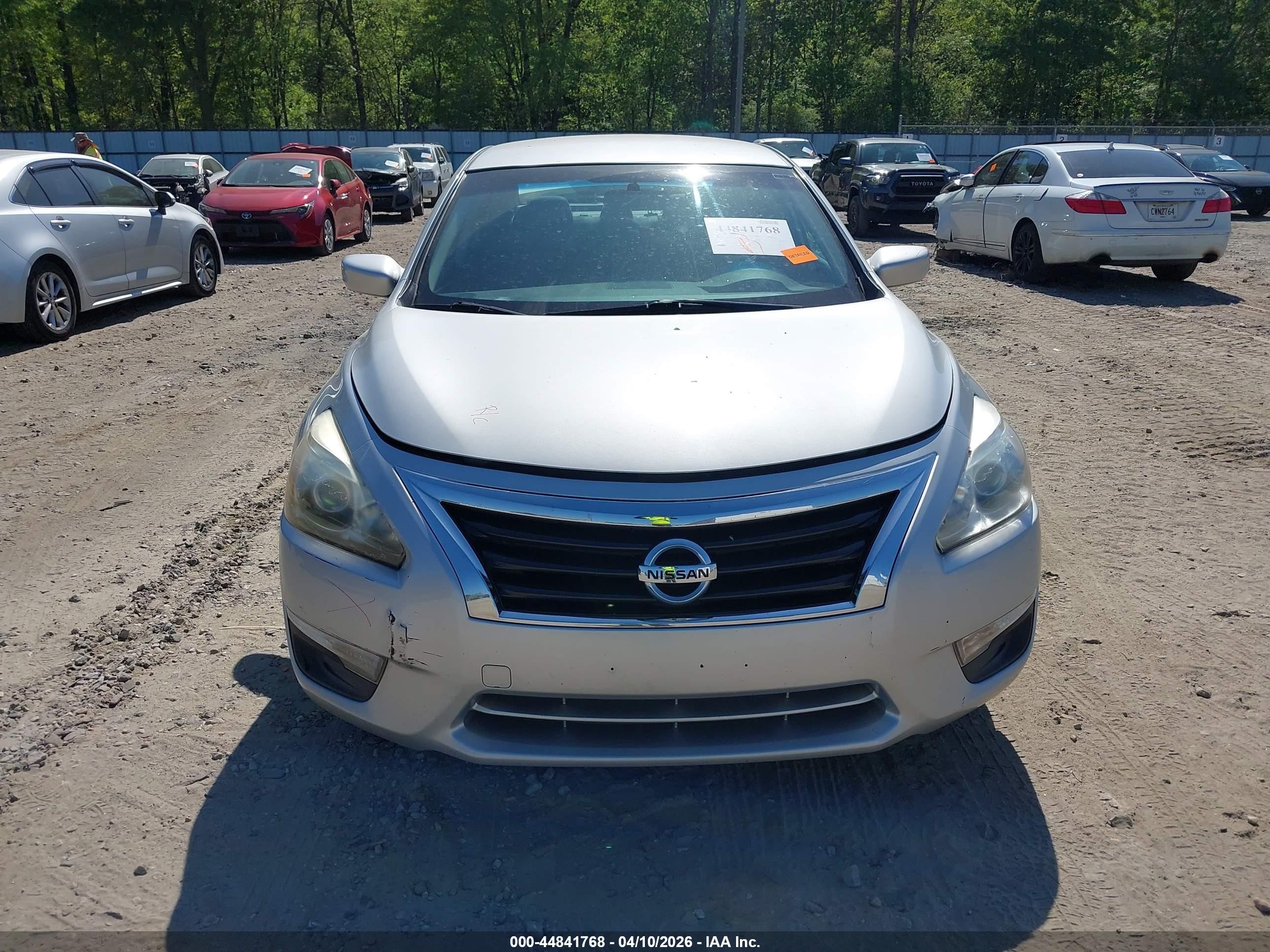 2015 Nissan Altima 2.5 S Silver vin: 1N4AL3AP0FC431184