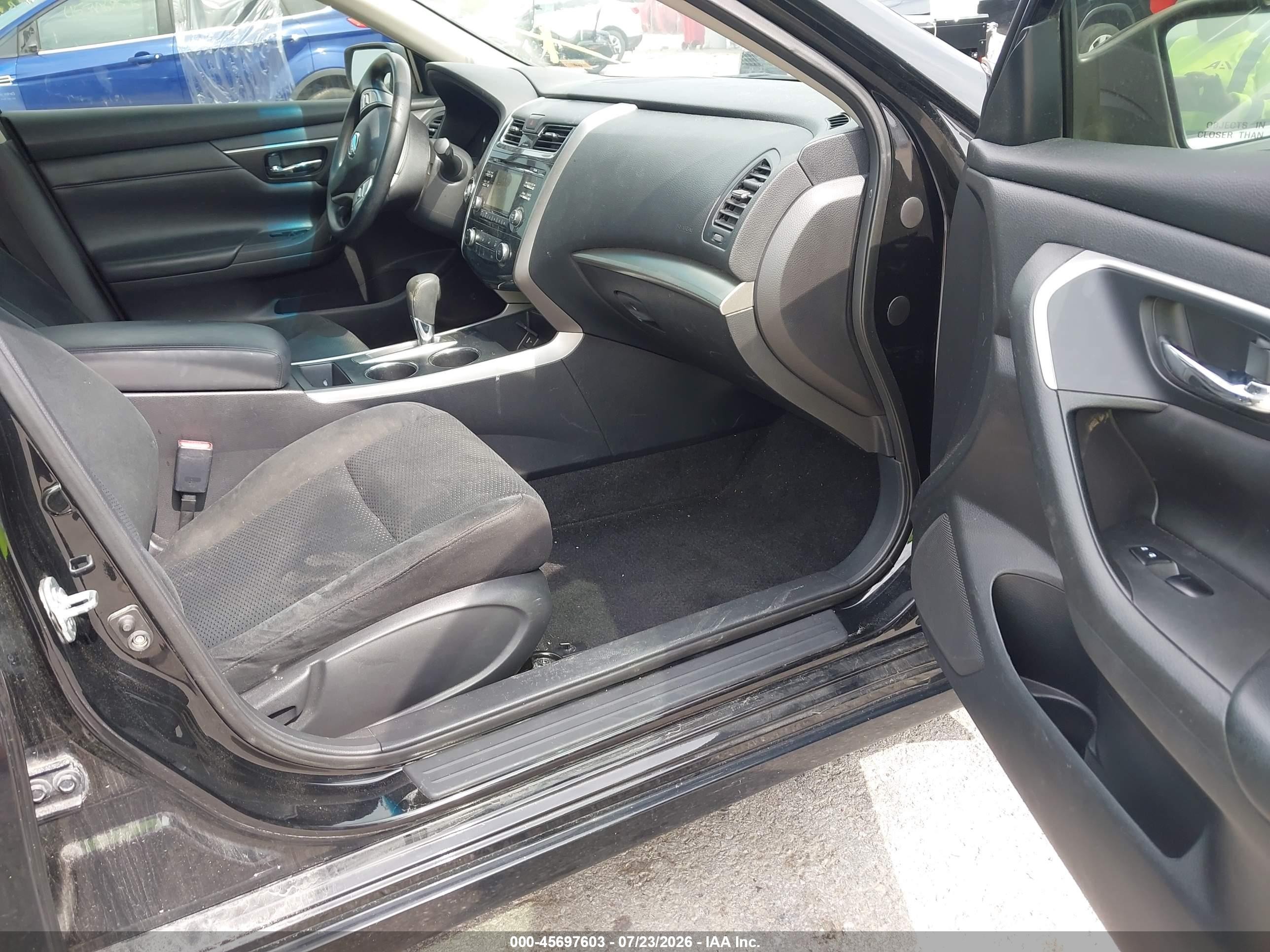 2015 Nissan Altima 2.5 S Black vin: 1N4AL3AP0FC433758
