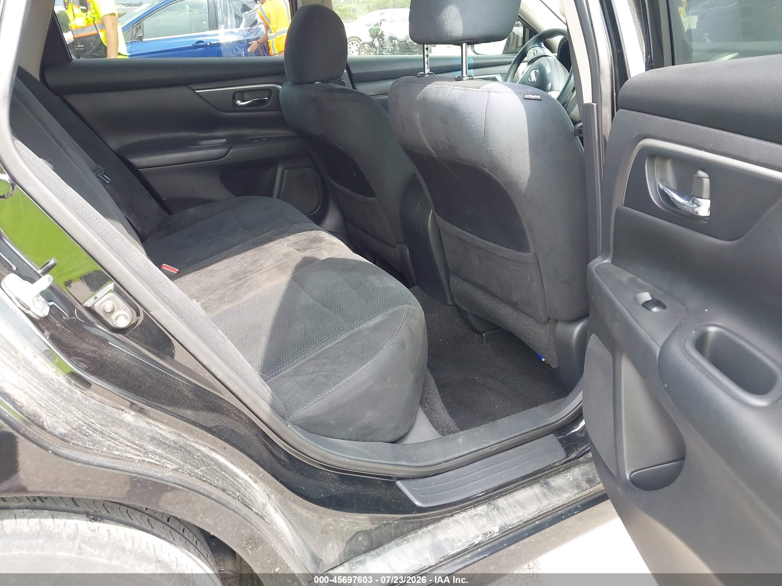 2015 Nissan Altima 2.5 S Black vin: 1N4AL3AP0FC433758