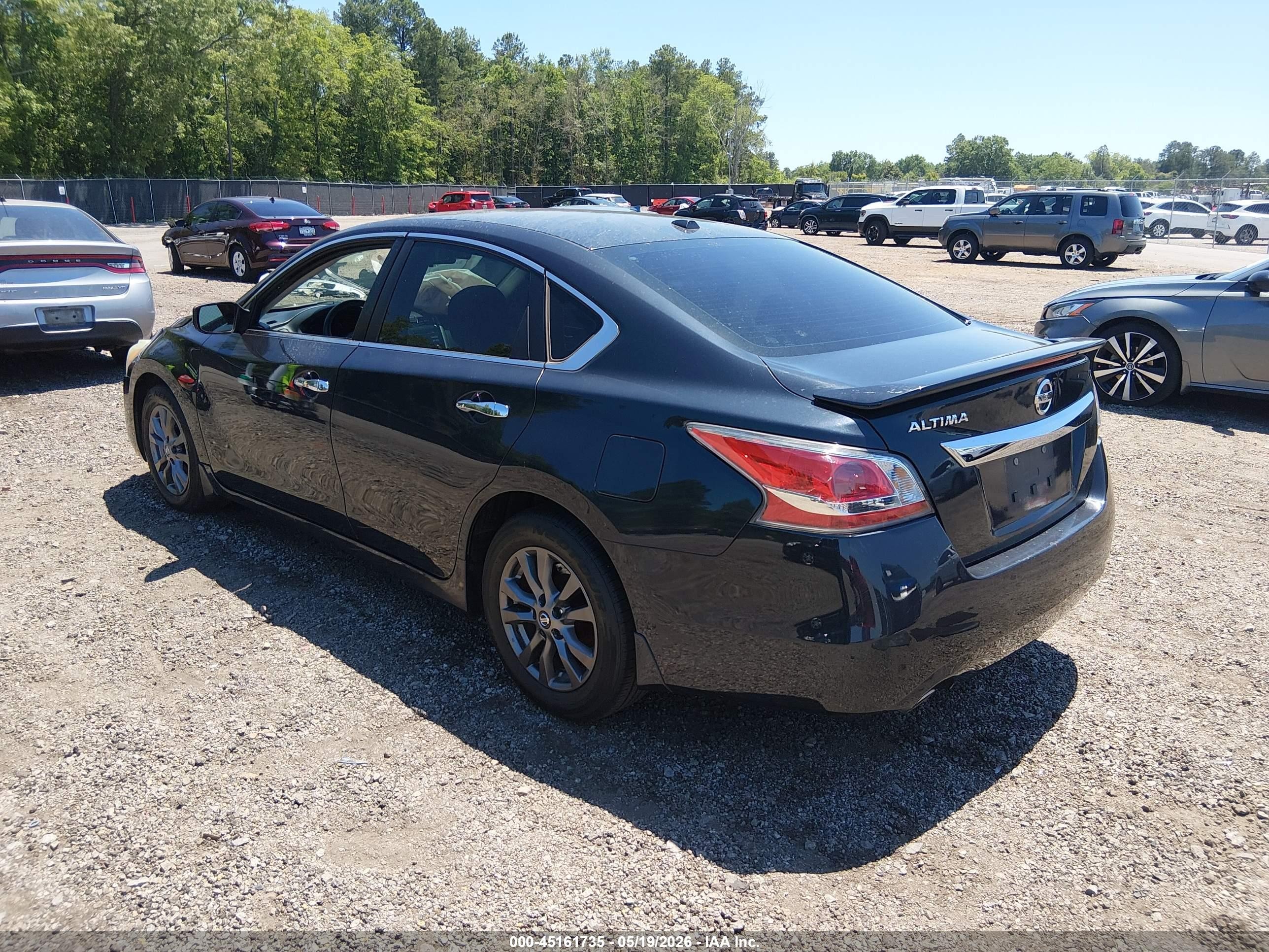 2015 Nissan Altima 2.5 S Black vin: 1N4AL3AP0FC441312
