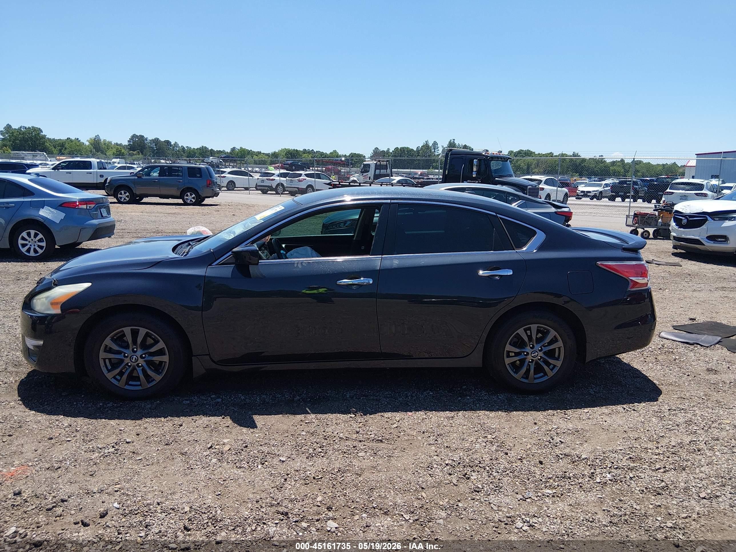 2015 Nissan Altima 2.5 S Black vin: 1N4AL3AP0FC441312