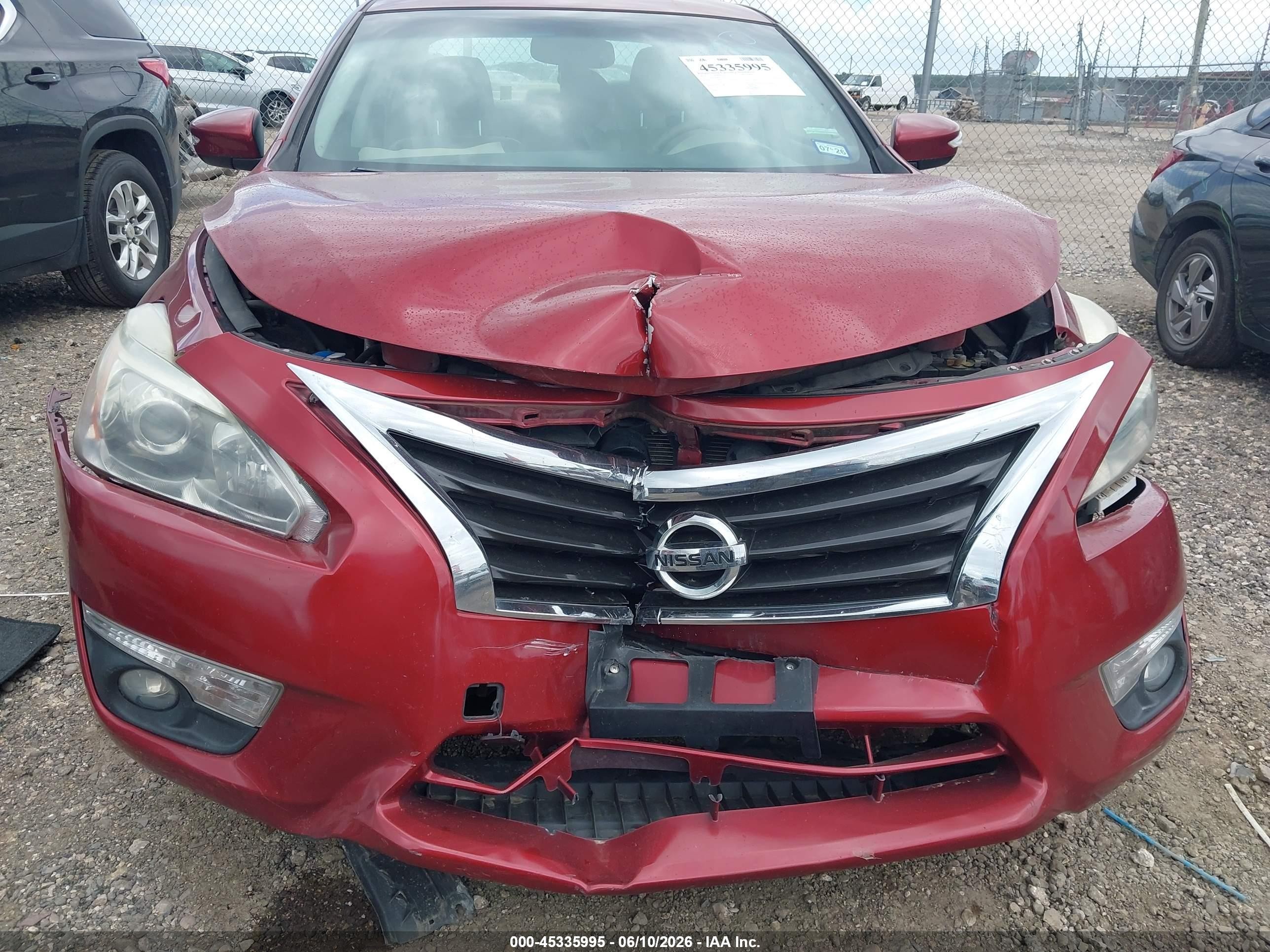 2015 Nissan Altima 2.5 Sv Red vin: 1N4AL3AP0FC470230