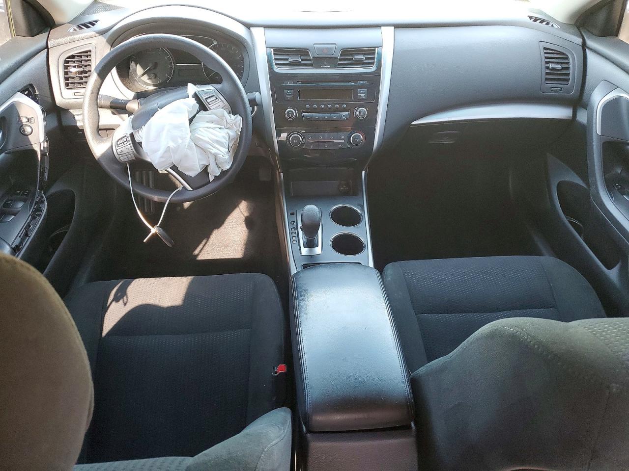 2015 Nissan Altima 2.5 S White vin: 1N4AL3AP0FC574300