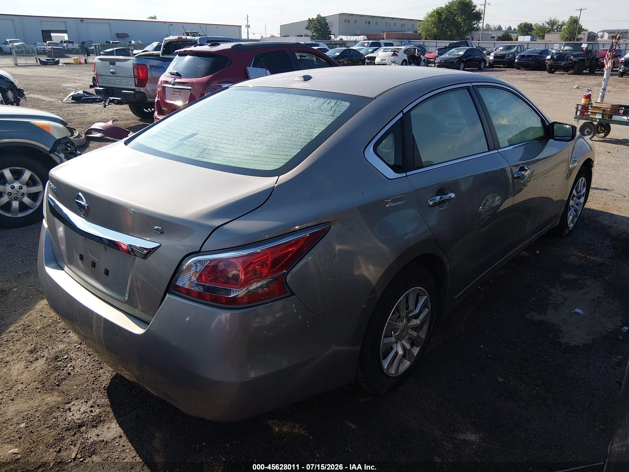 2015 Nissan Altima 2.5/2.5 S/2.5 Sl/2.5 Sv Серый vin: 1N4AL3AP0FN314077