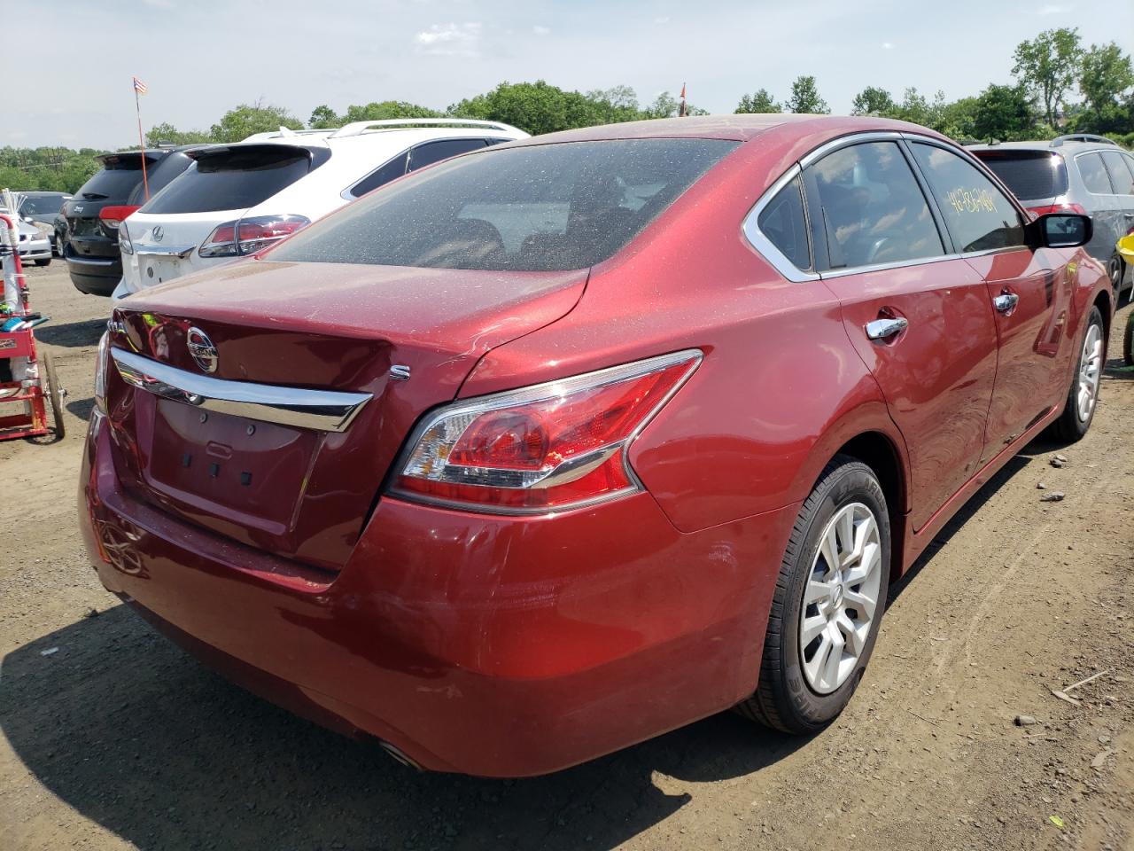 2015 Nissan Altima 2.5 Красный vin: 1N4AL3AP0FN318985