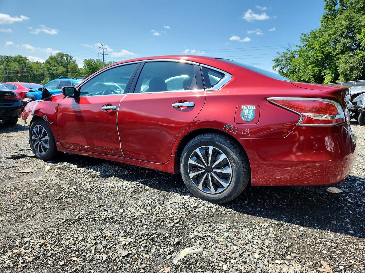 2015 Nissan Altima 2.5 S Красный vin: 1N4AL3AP0FN318985