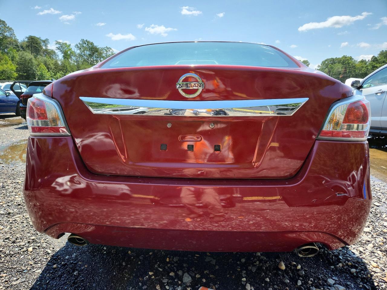 2015 Nissan Altima 2.5 S Красный vin: 1N4AL3AP0FN318985