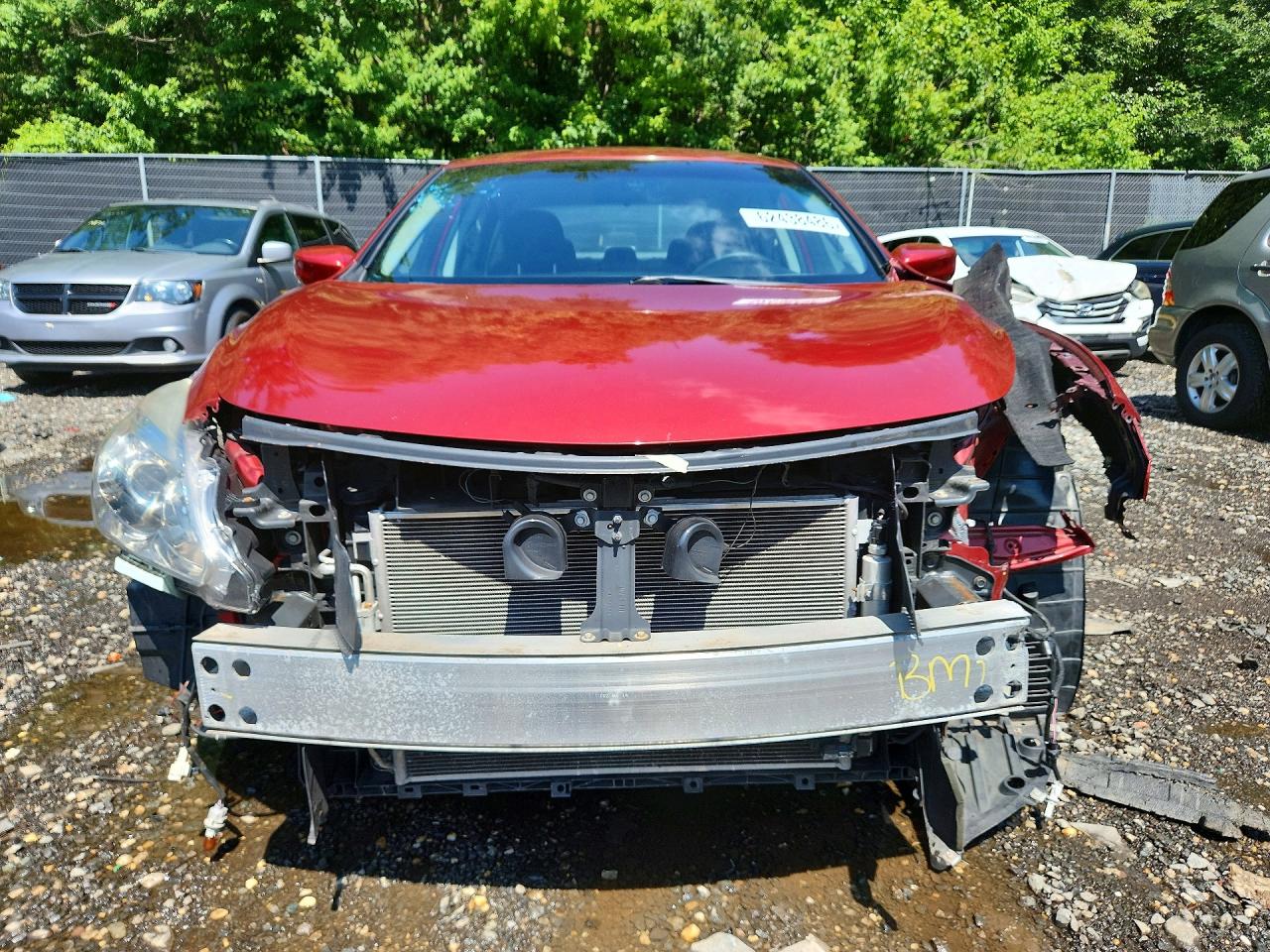 2015 Nissan Altima 2.5 S Красный vin: 1N4AL3AP0FN318985