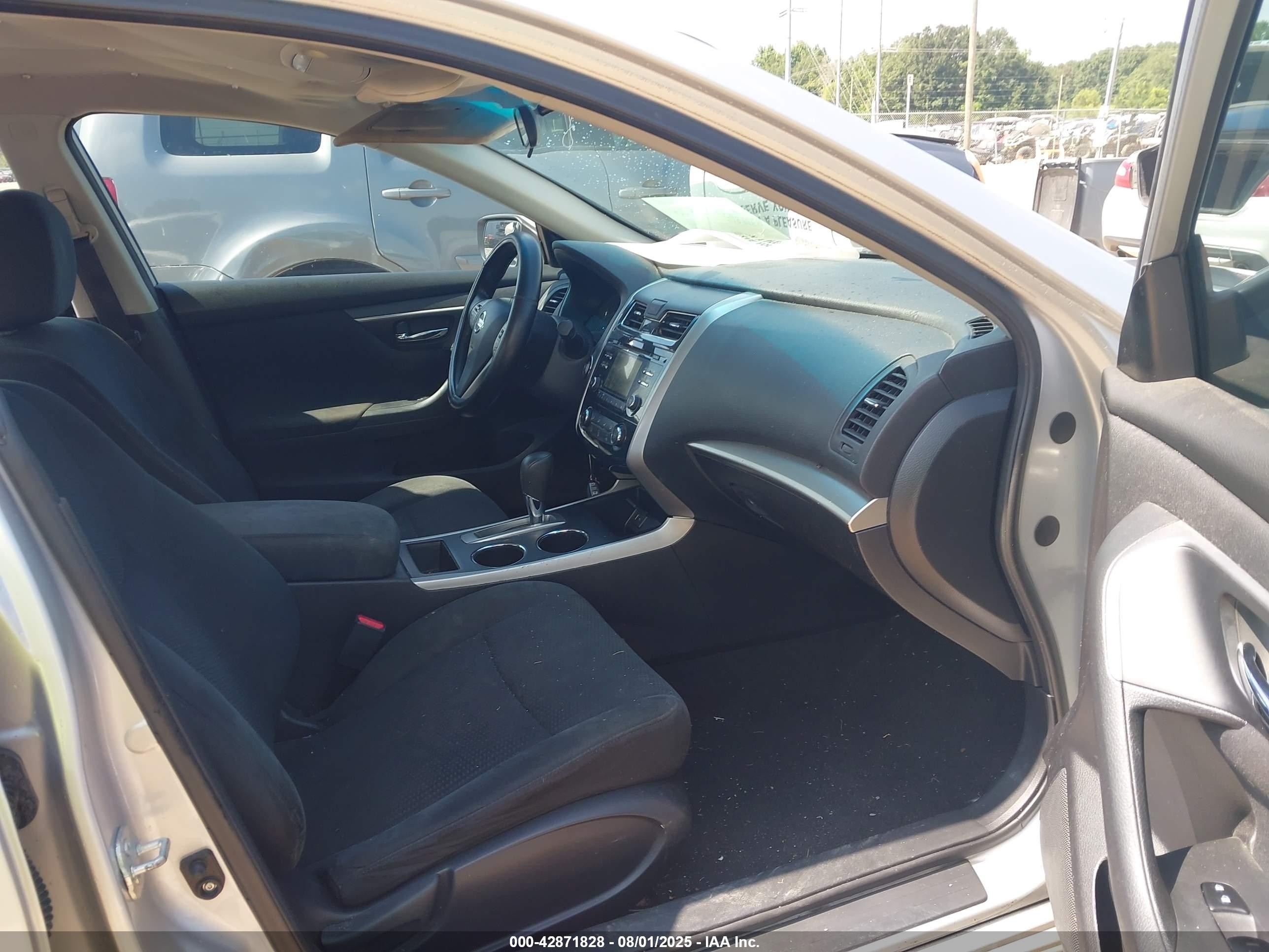 2015 Nissan Altima 2.5/2.5 S/2.5 Sl/2.5 Sv Silver vin: 1N4AL3AP0FN320168