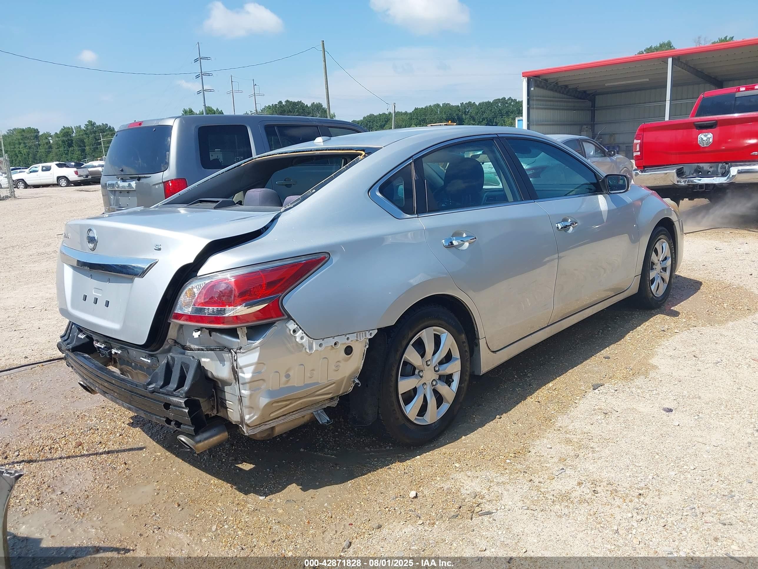 2015 Nissan Altima 2.5/2.5 S/2.5 Sl/2.5 Sv Silver vin: 1N4AL3AP0FN320168