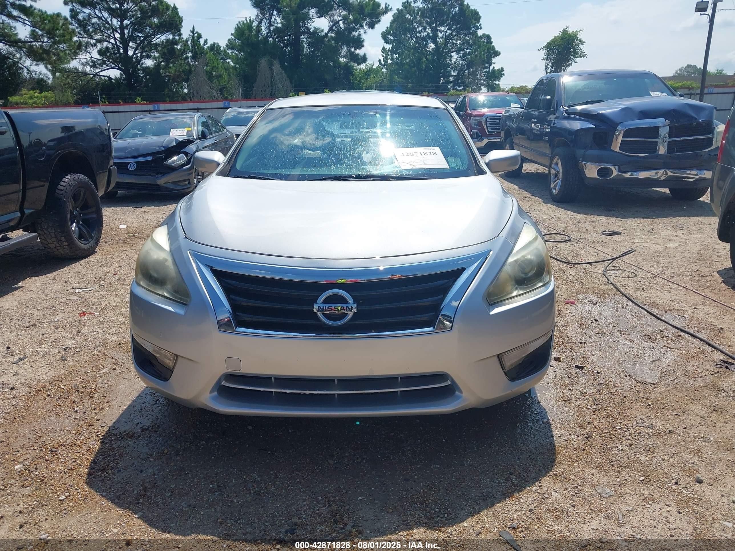 2015 Nissan Altima 2.5/2.5 S/2.5 Sl/2.5 Sv Silver vin: 1N4AL3AP0FN320168