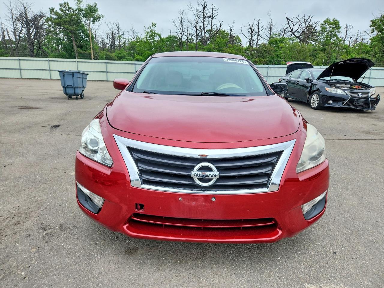 2015 Nissan Altima 2.5 S Red vin: 1N4AL3AP0FN330439
