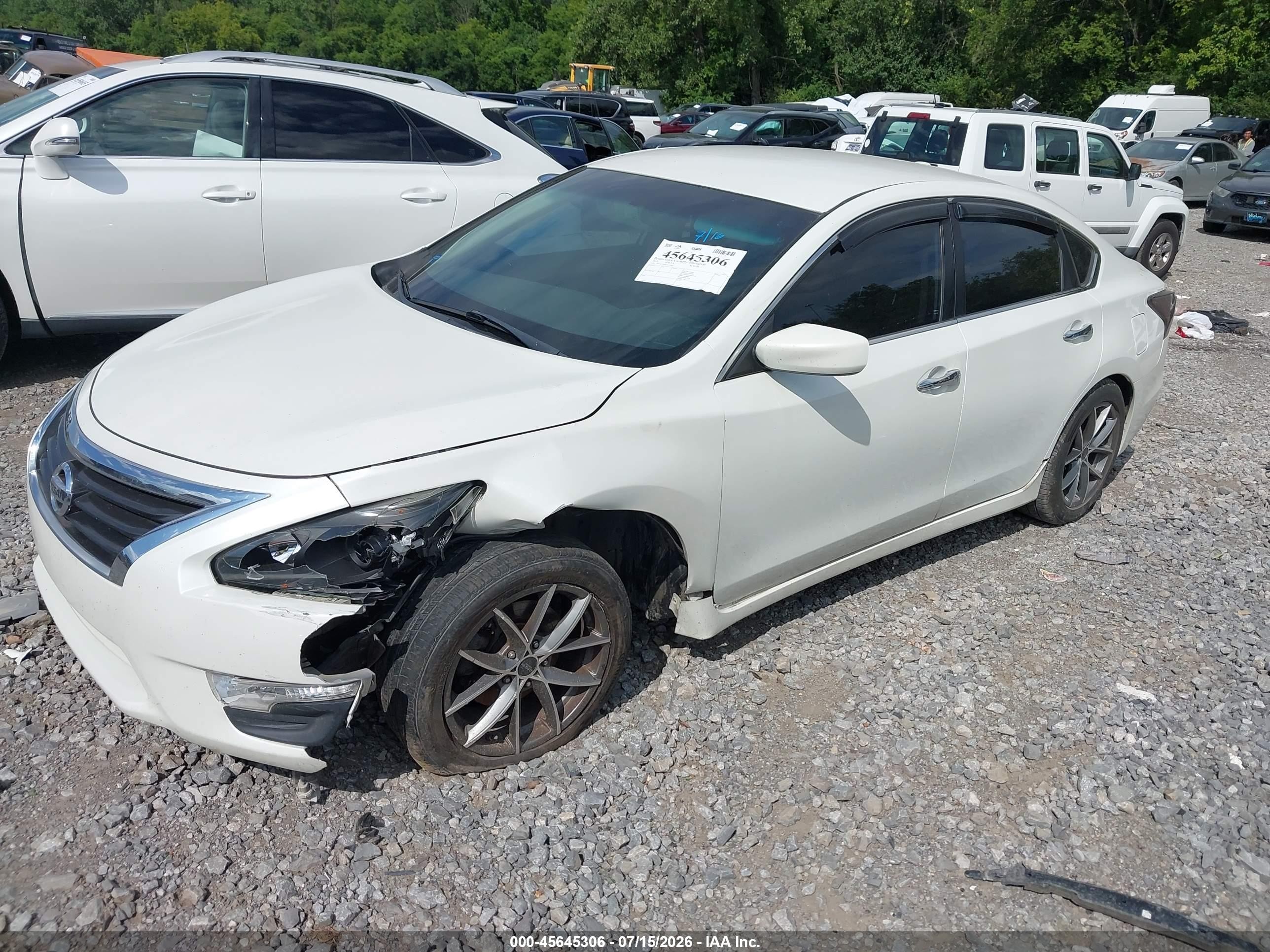 2015 Nissan Altima 2.5/2.5 S/2.5 Sl/2.5 Sv White vin: 1N4AL3AP0FN333681