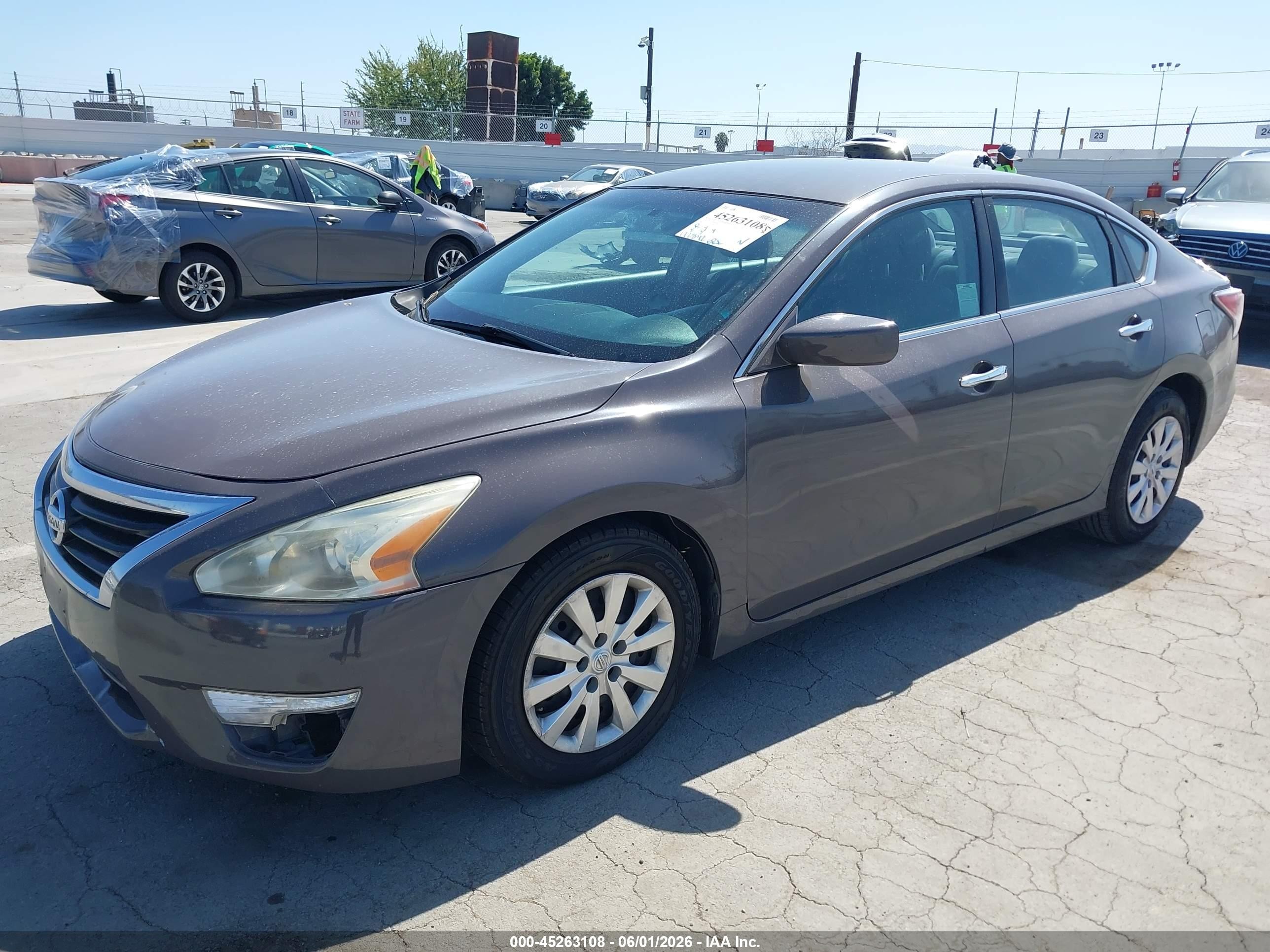 2015 Nissan Altima 2.5/2.5 S/2.5 Sl/2.5 Sv Gray vin: 1N4AL3AP0FN340730