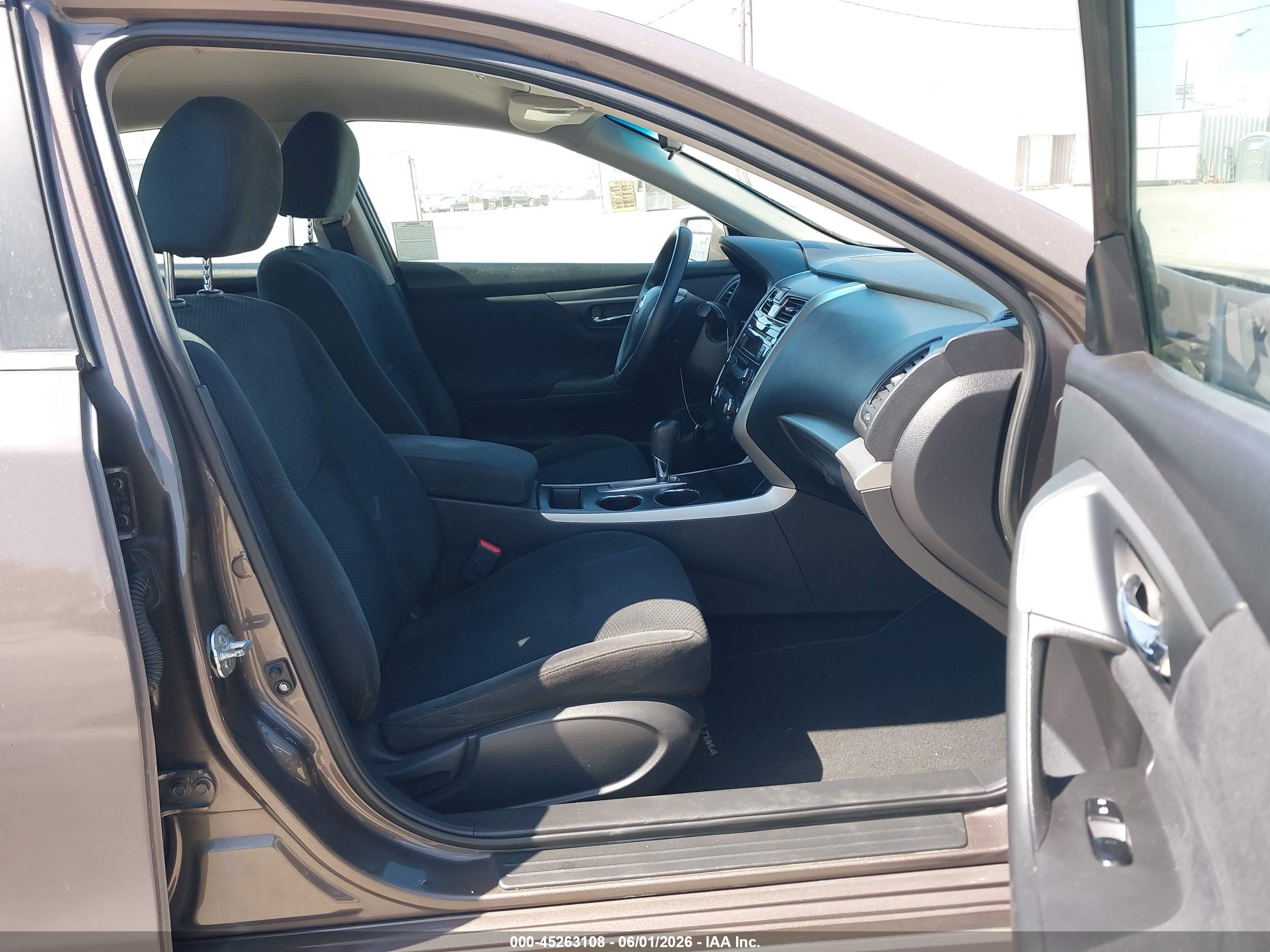 2015 Nissan Altima 2.5/2.5 S/2.5 Sl/2.5 Sv Gray vin: 1N4AL3AP0FN340730