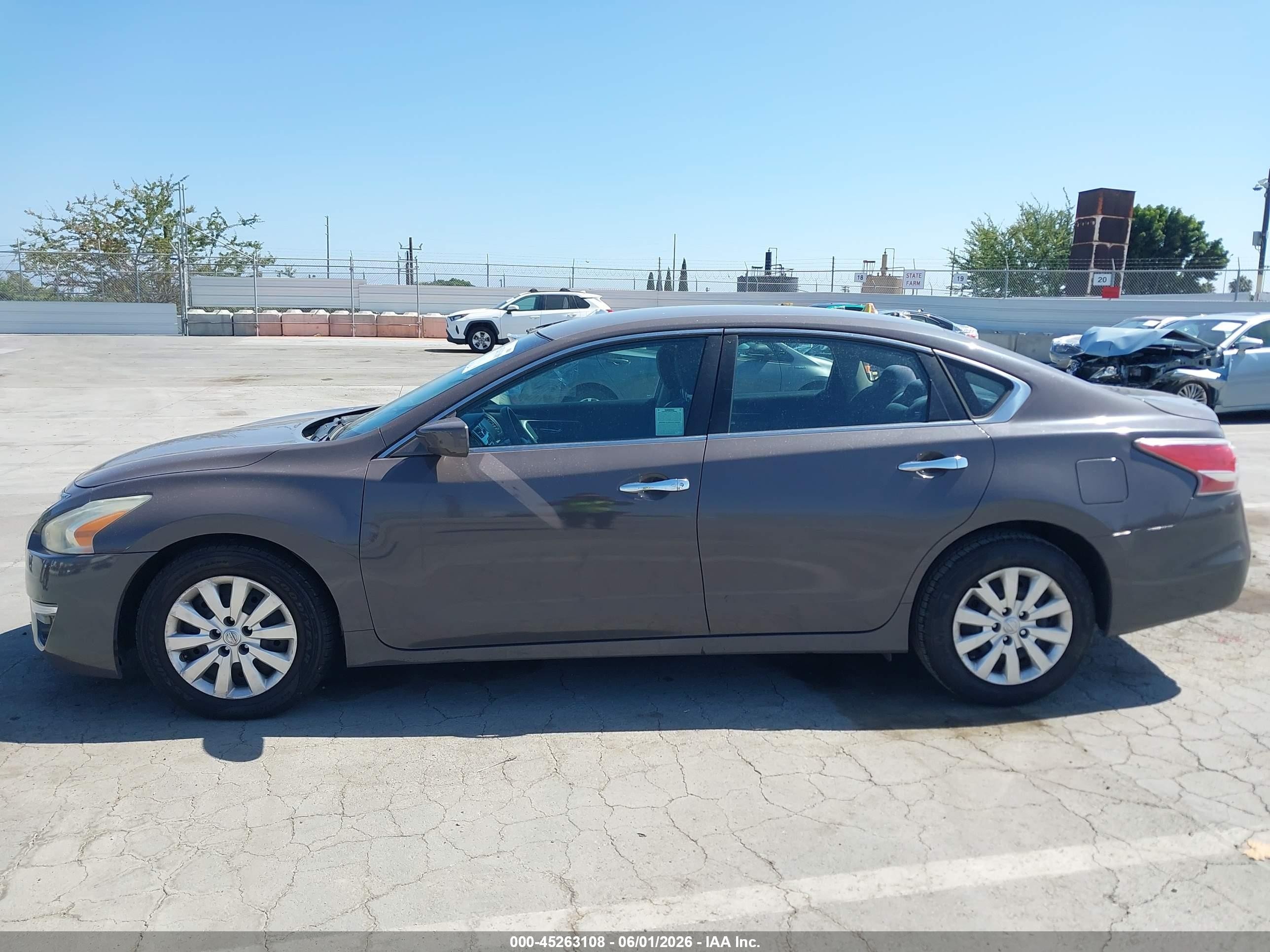 2015 Nissan Altima 2.5/2.5 S/2.5 Sl/2.5 Sv Gray vin: 1N4AL3AP0FN340730