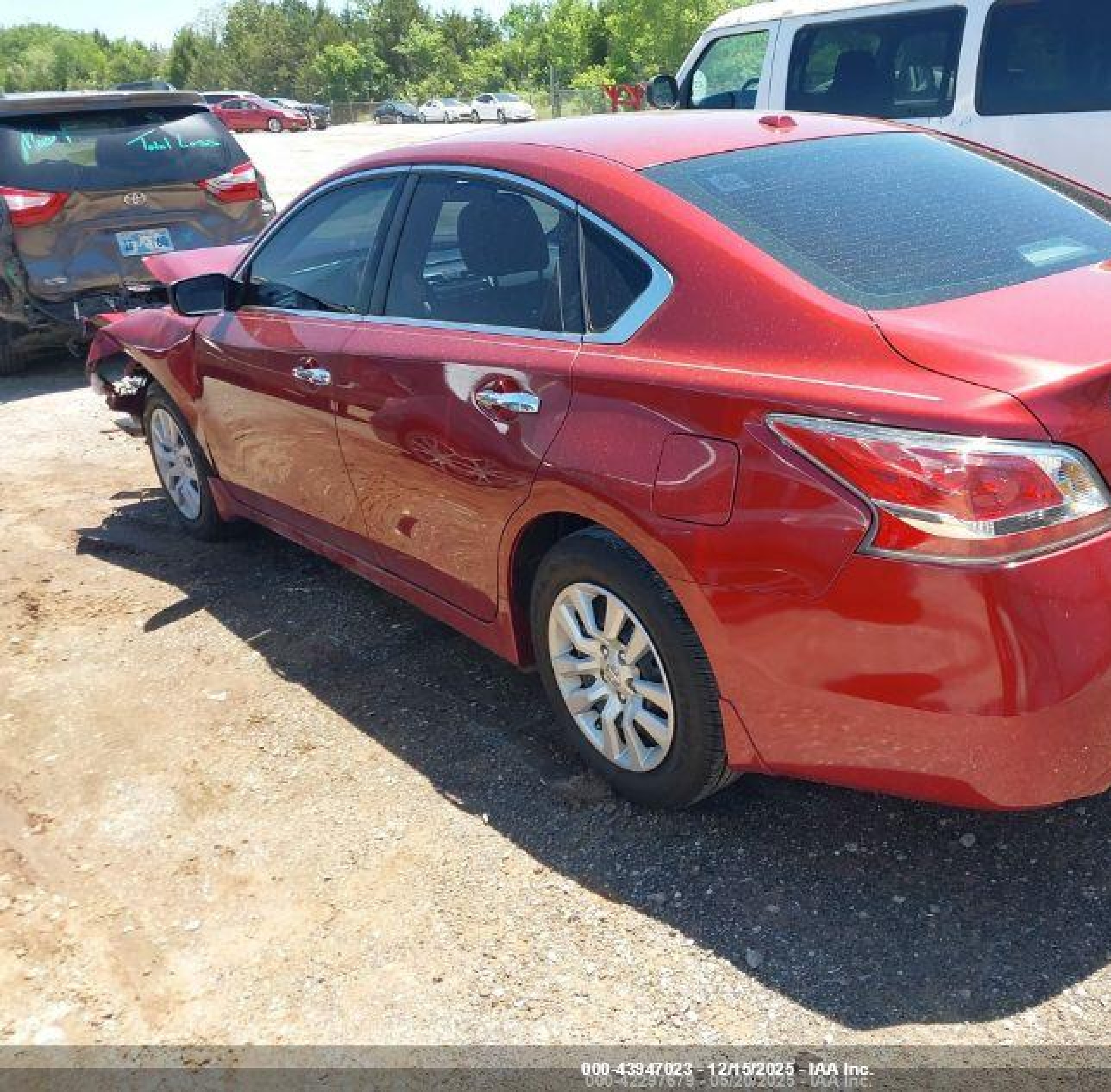2015 Nissan Altima 2.5 S Red vin: 1N4AL3AP0FN340775