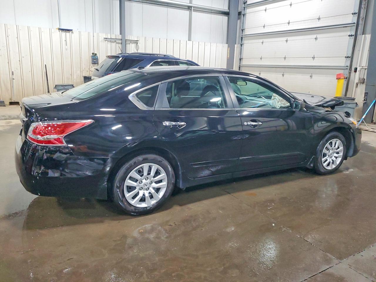 2015 Nissan Altima 2.5 S Black vin: 1N4AL3AP0FN345362