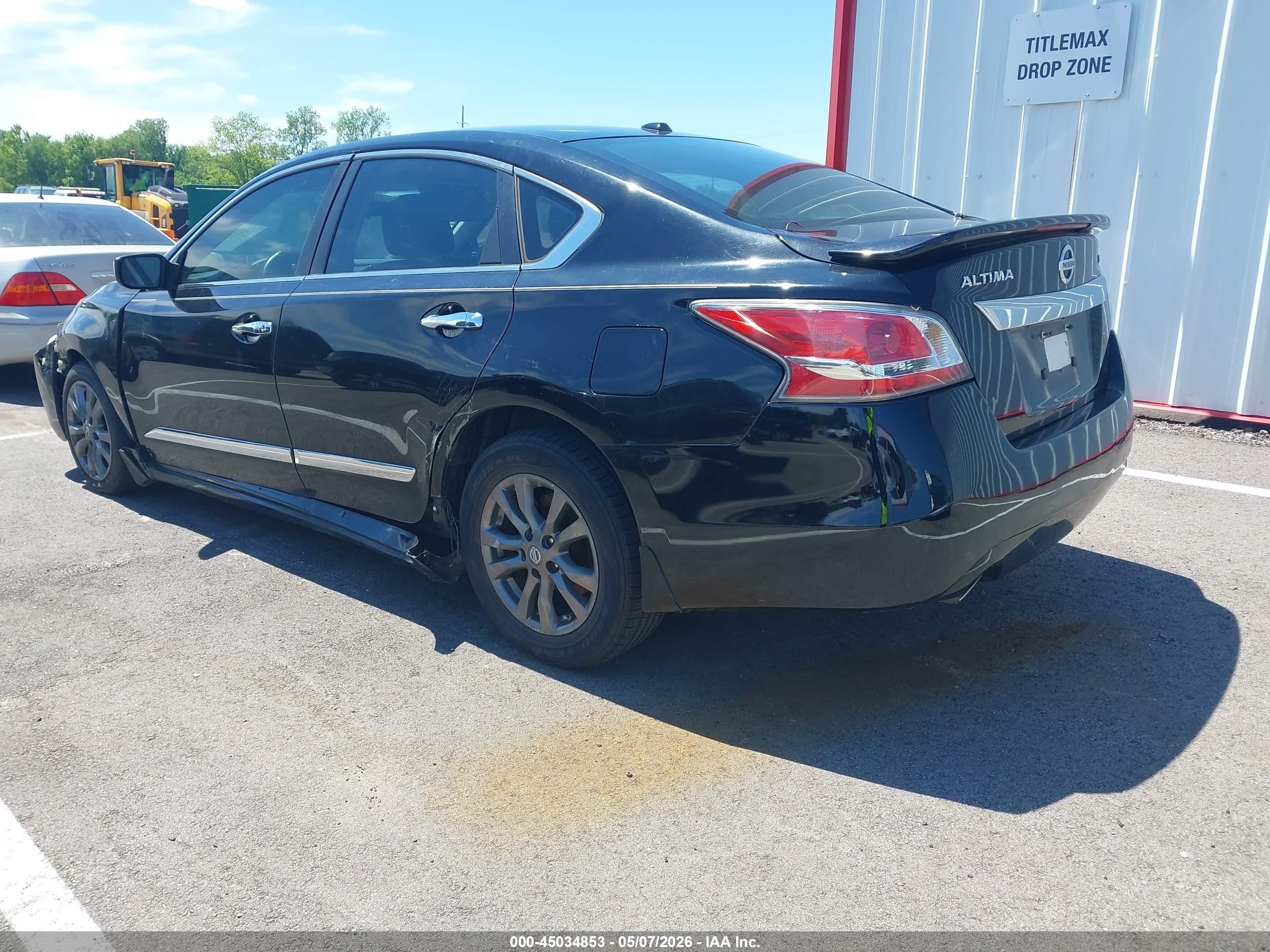 2015 Nissan Altima 2.5 S Black vin: 1N4AL3AP0FN360590