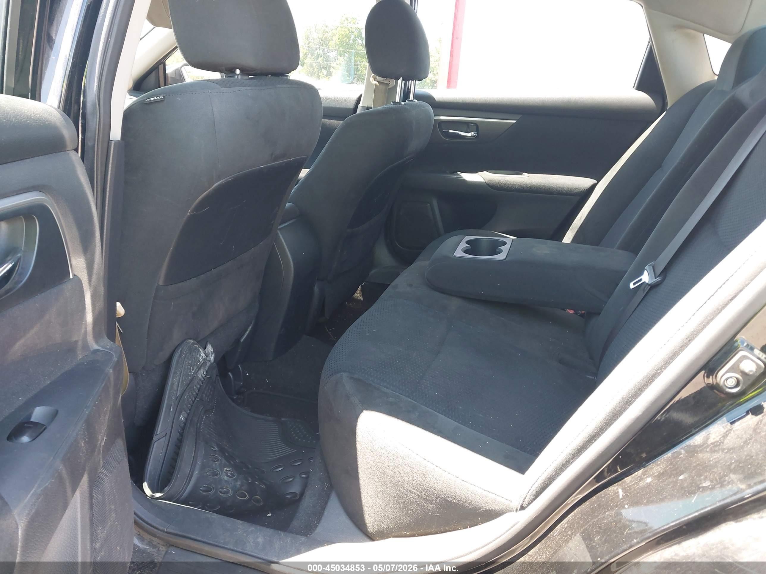 2015 Nissan Altima 2.5 S Black vin: 1N4AL3AP0FN360590