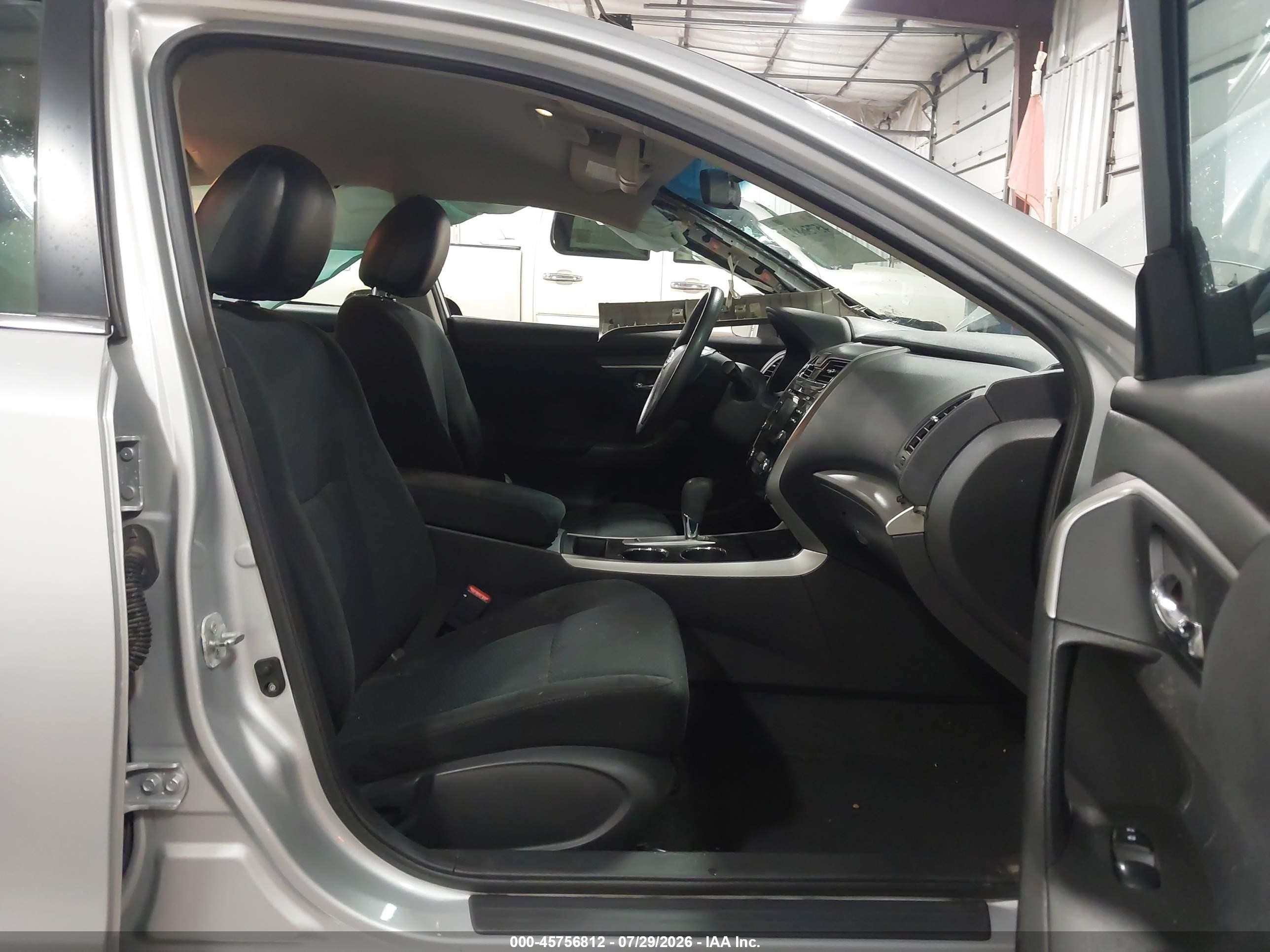 2015 Nissan Altima 2.5 S Silver vin: 1N4AL3AP0FN373291