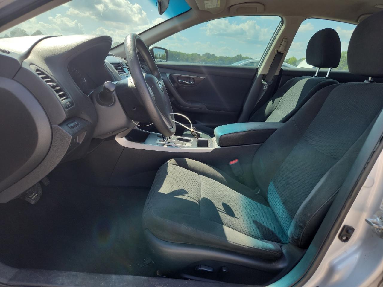 2015 Nissan Altima 2.5 S Silver vin: 1N4AL3AP0FN374165