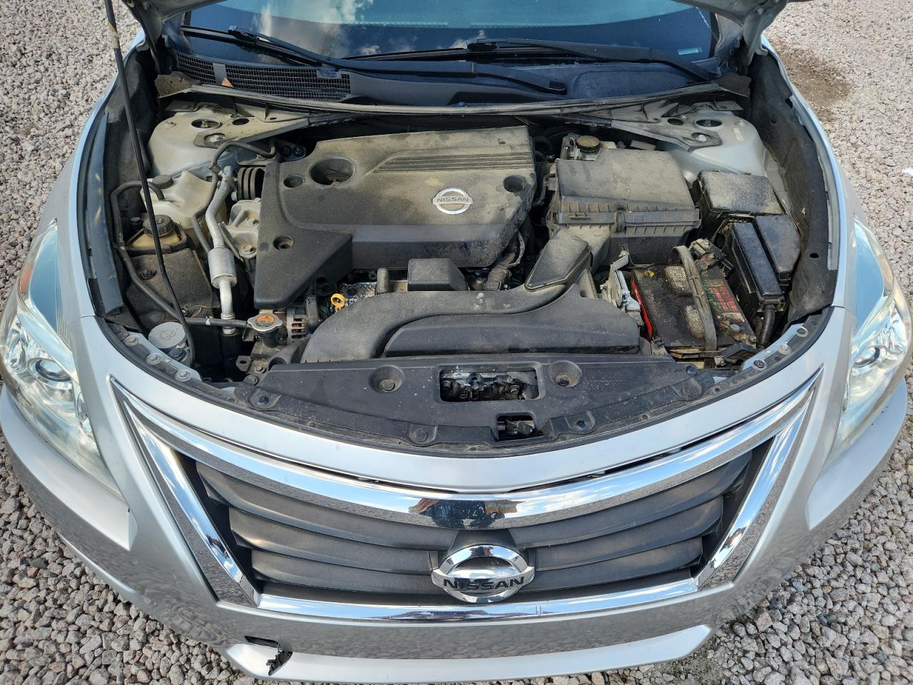 2015 Nissan Altima 2.5 S Silver vin: 1N4AL3AP0FN374165