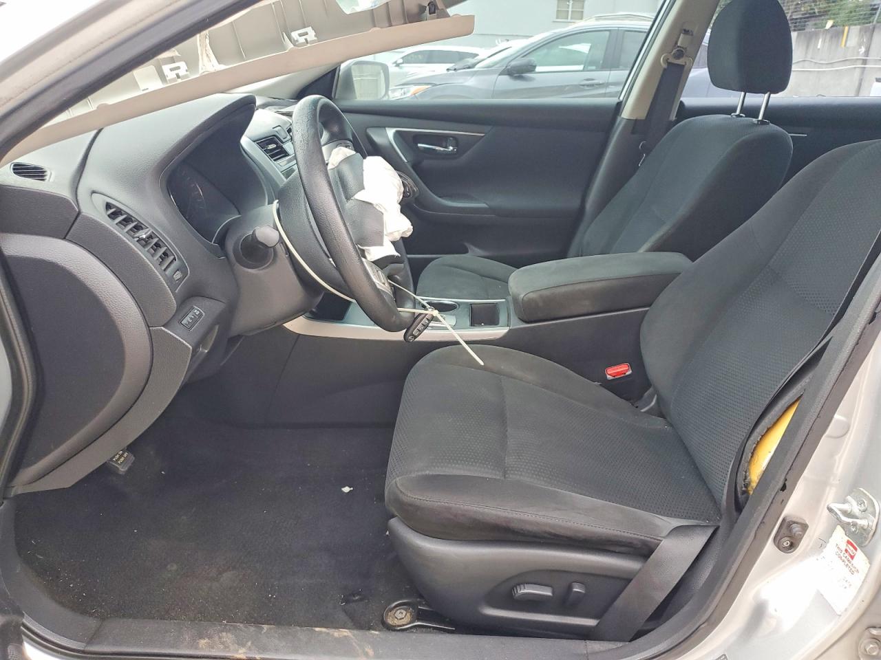 2015 Nissan Altima 2.5 S Белый vin: 1N4AL3AP0FN376644