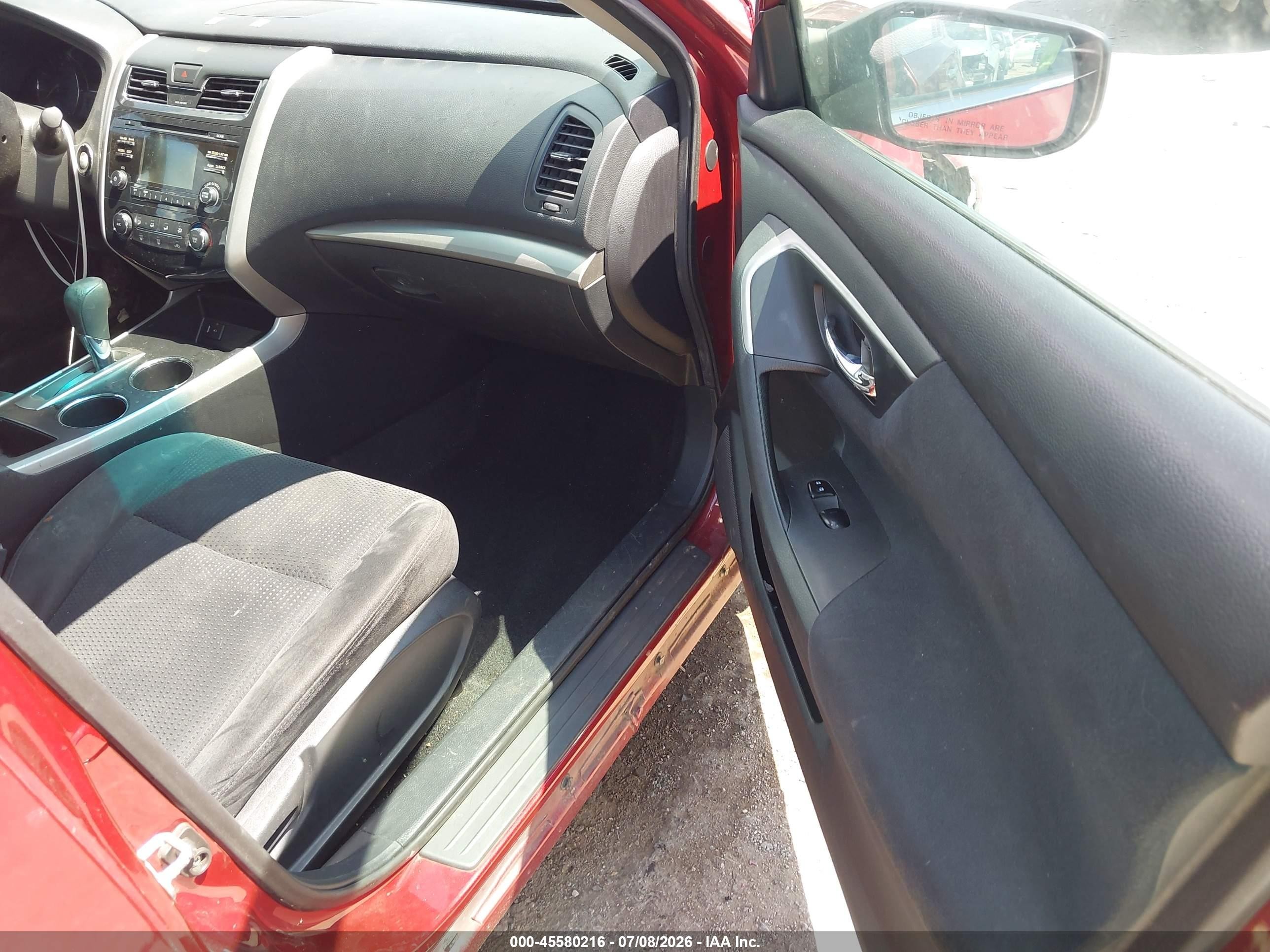 2015 Nissan Altima 2.5/2.5 S/2.5 Sl/2.5 Sv Red vin: 1N4AL3AP0FN379608