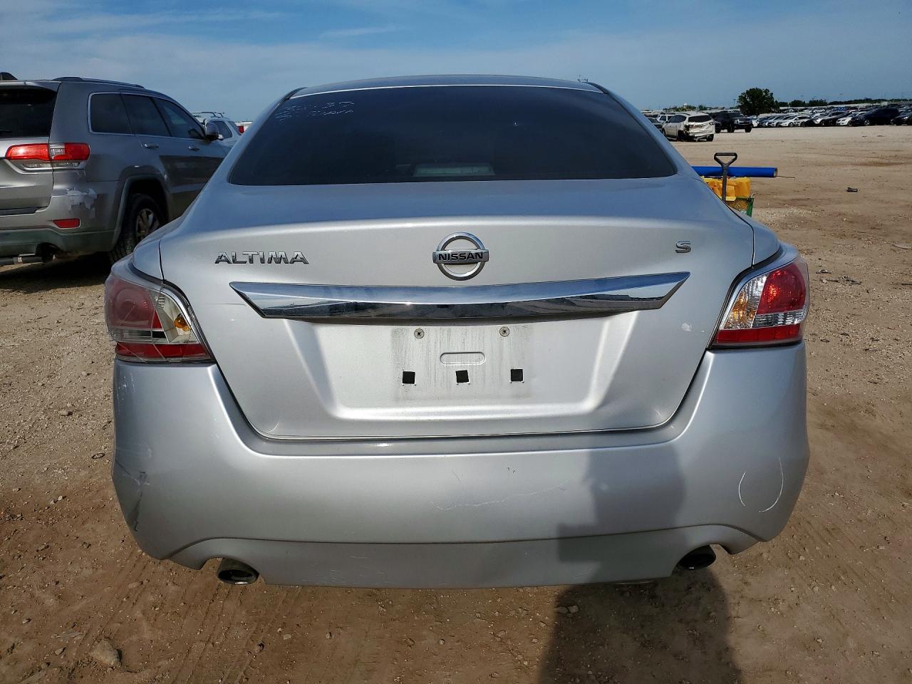 2015 Nissan Altima 2.5 S Silver vin: 1N4AL3AP0FN385084