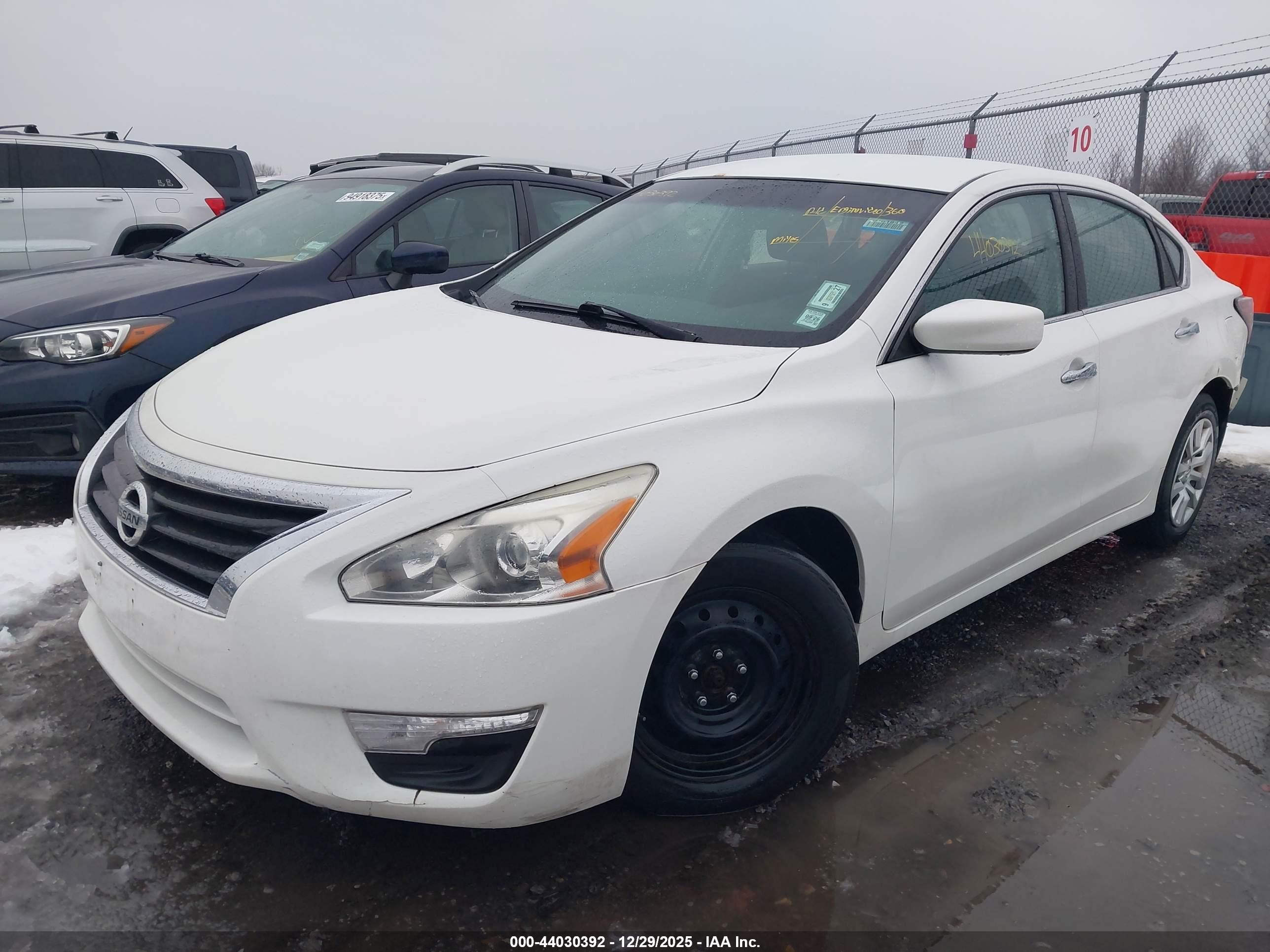 2015 Nissan Altima 2.5/2.5 S/2.5 Sl/2.5 Sv Белый vin: 1N4AL3AP0FN385831