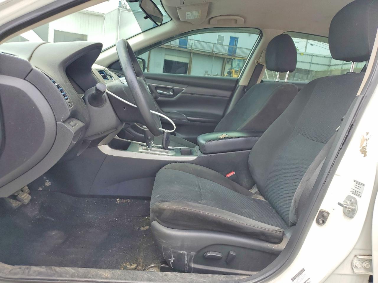 2015 Nissan Altima 2.5 S Белый vin: 1N4AL3AP0FN387658