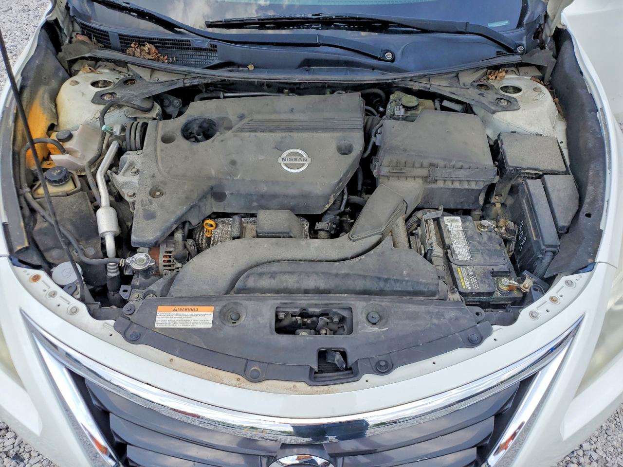 2015 Nissan Altima 2.5 S Белый vin: 1N4AL3AP0FN387658