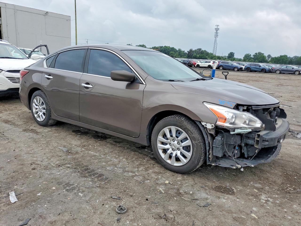 2015 Nissan Altima 2.5 S Brown vin: 1N4AL3AP0FN402725