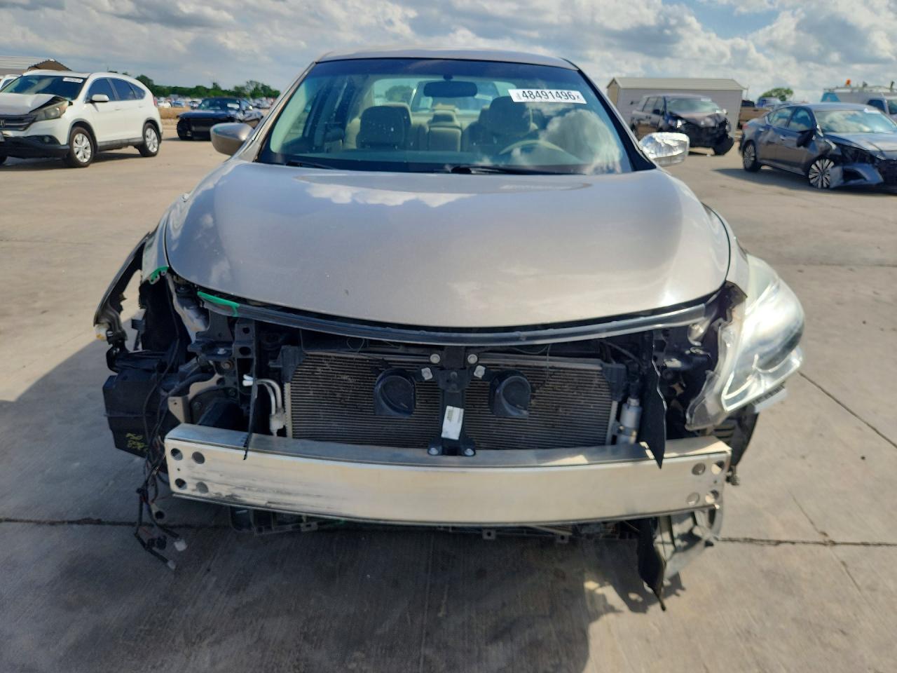 2015 Nissan Altima 2.5 S Beige vin: 1N4AL3AP0FN883625