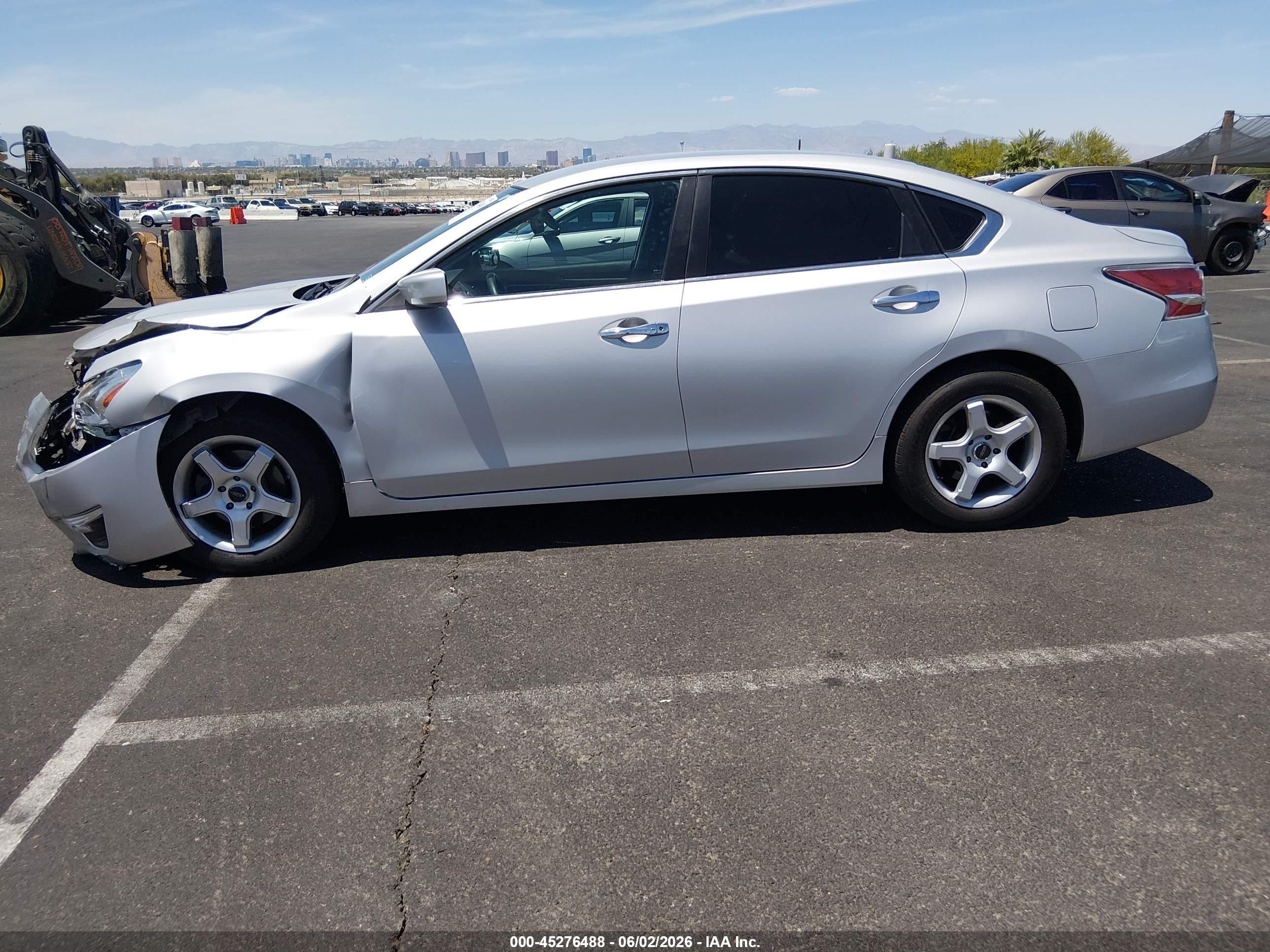 2015 Nissan Altima 2.5/2.5 S/2.5 Sl/2.5 Sv Silver vin: 1N4AL3AP0FN884225