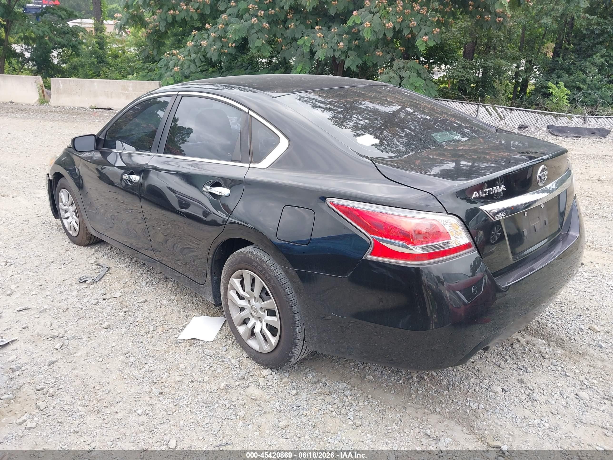 2015 Nissan Altima 2.5 S Black vin: 1N4AL3AP0FN884239