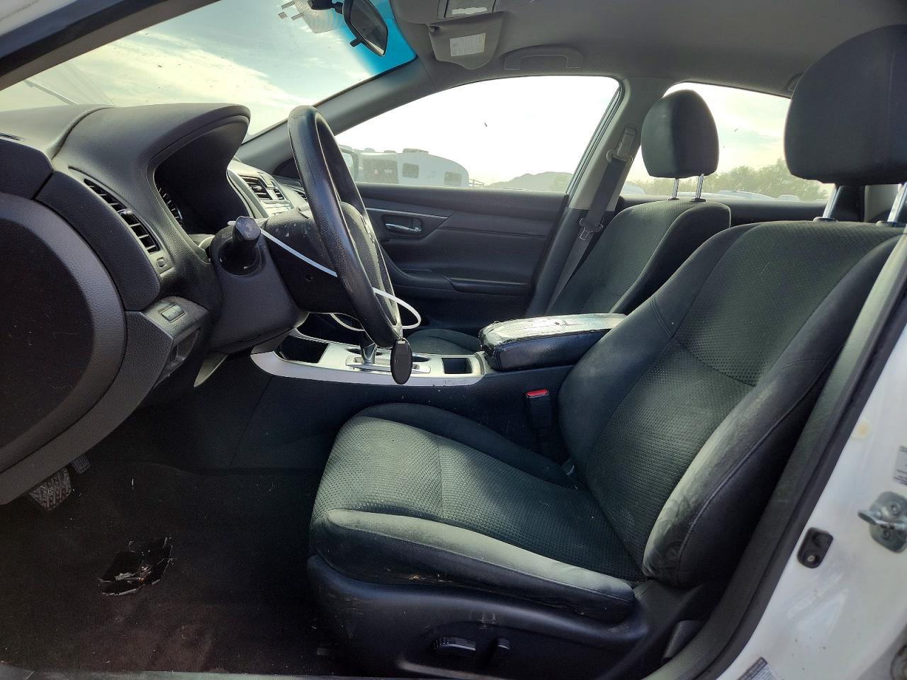 2015 Nissan Altima 2.5 Sv White vin: 1N4AL3AP0FN894835
