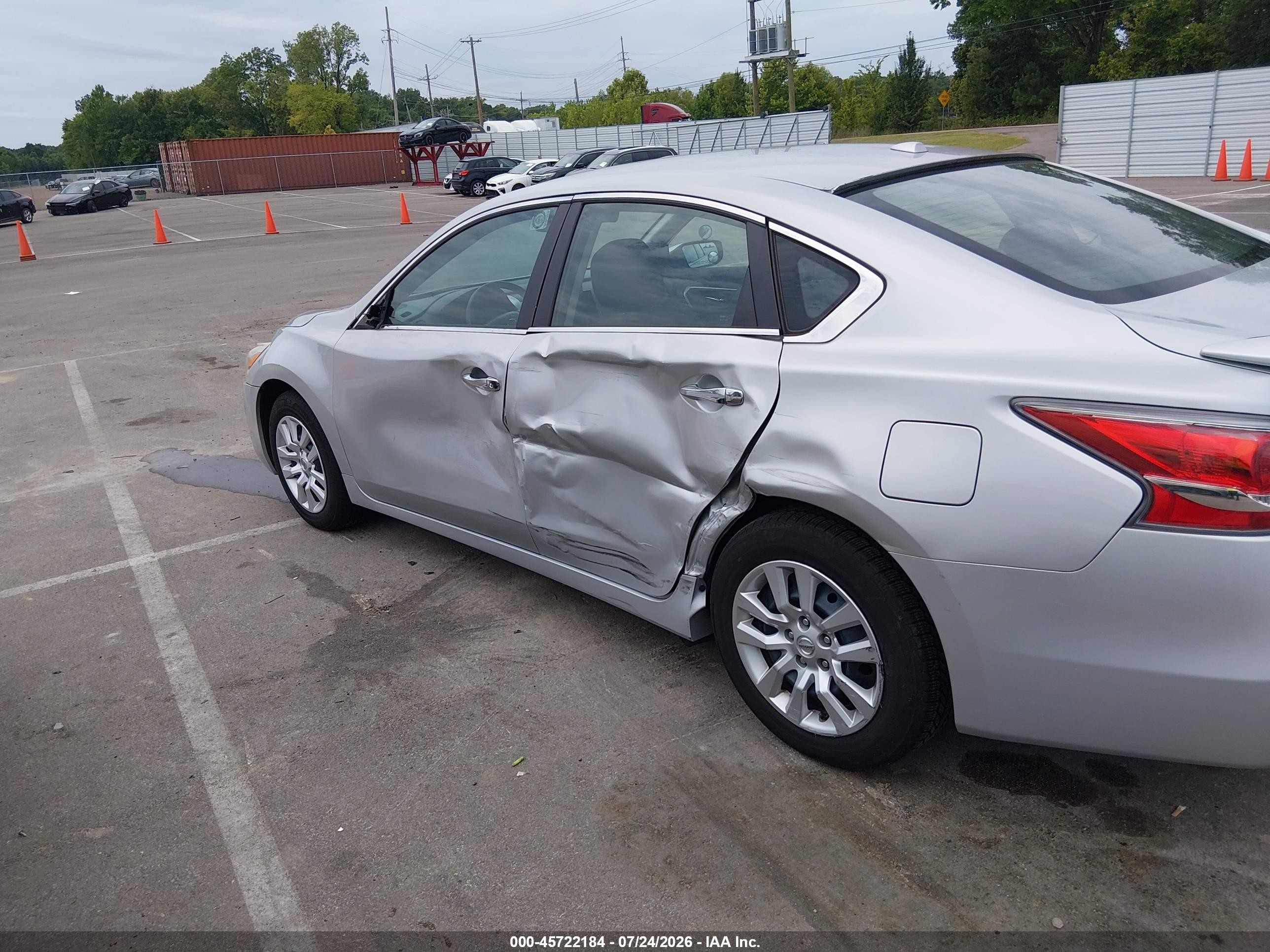 2015 Nissan Altima 2.5/2.5 S/2.5 Sl/2.5 Sv Silver vin: 1N4AL3AP0FN899002