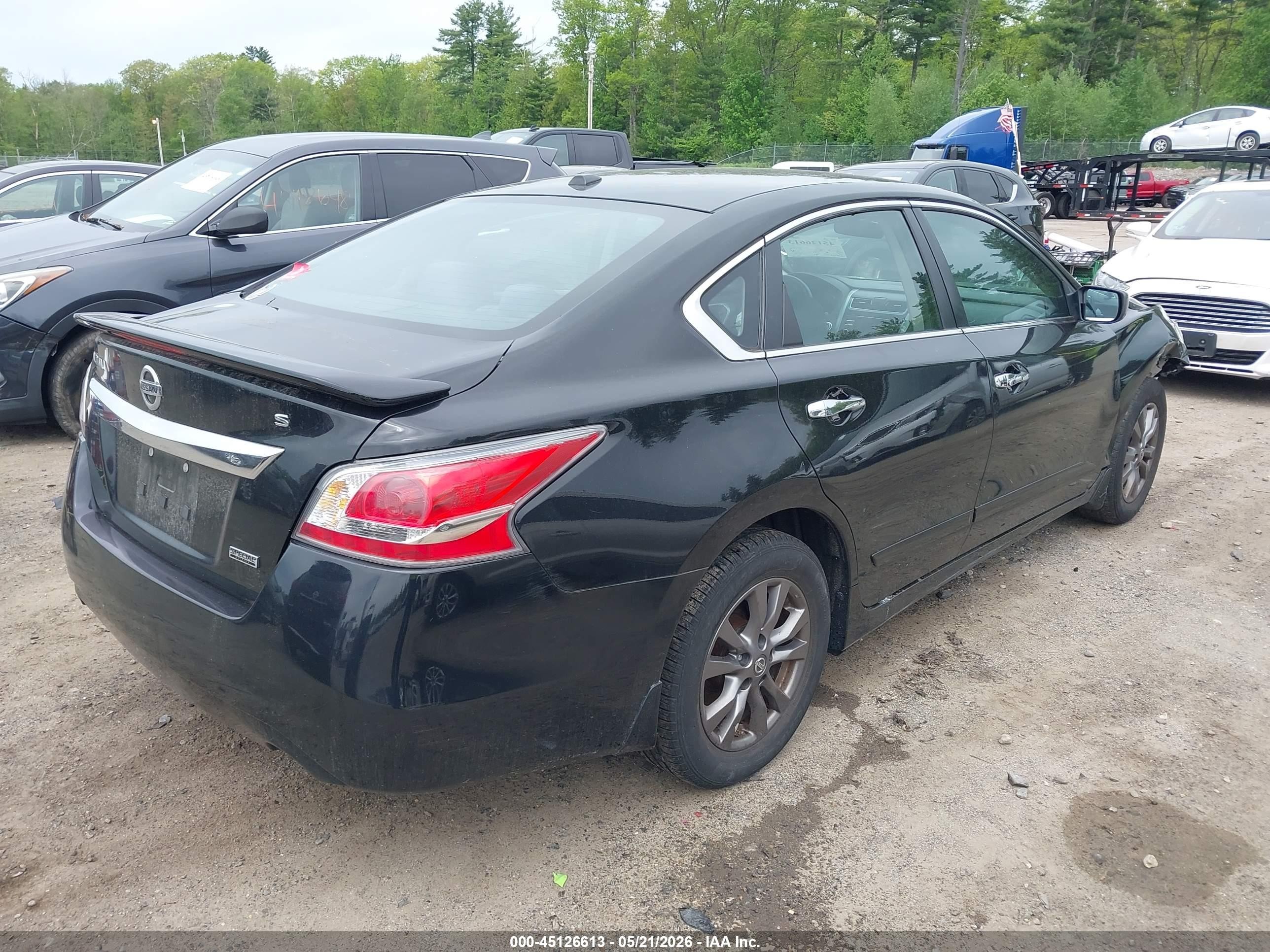 2015 Nissan Altima 2.5 S Black vin: 1N4AL3AP0FN901590
