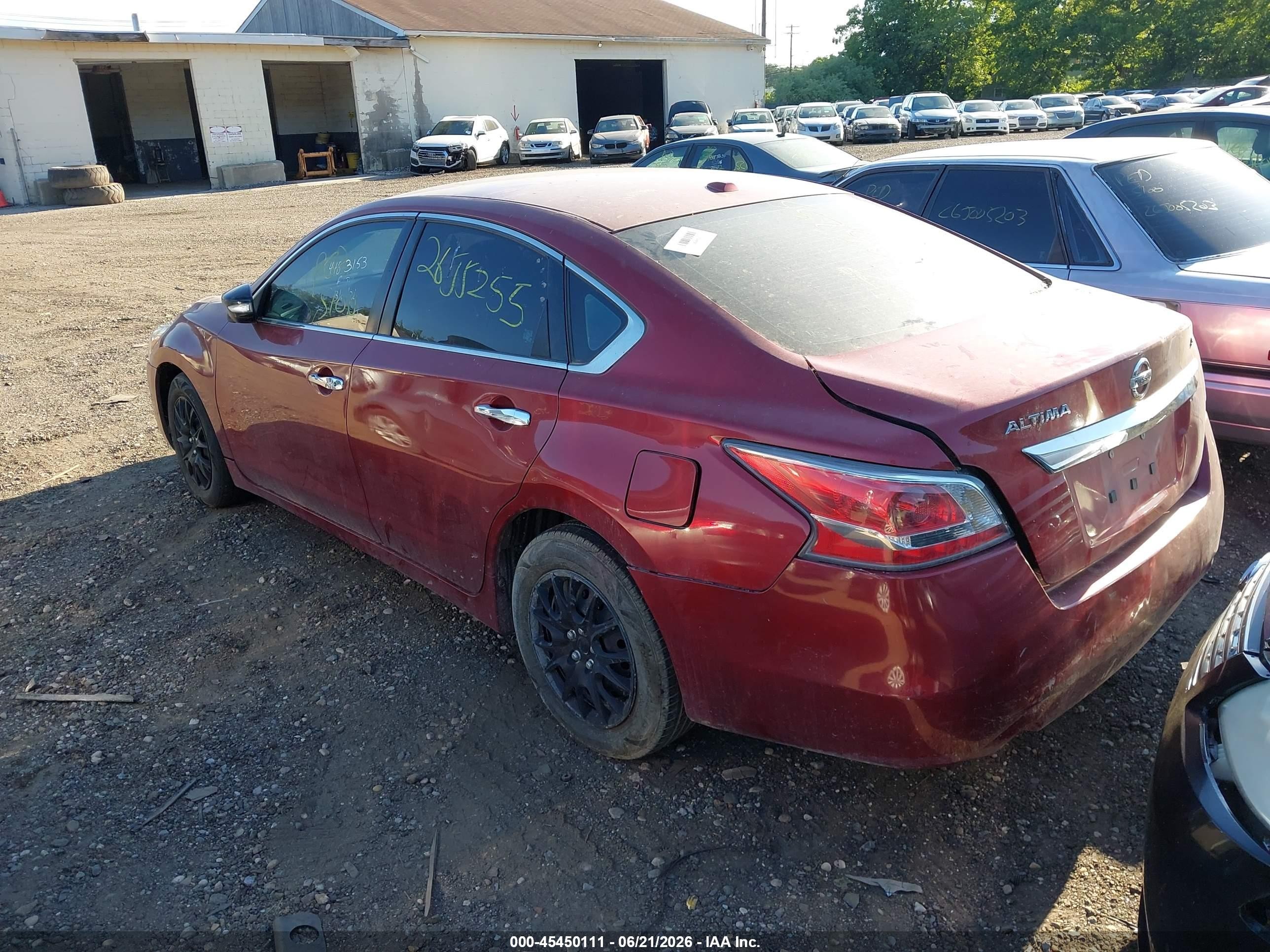 2015 Nissan Altima 2.5/2.5 S/2.5 Sl/2.5 Sv Red vin: 1N4AL3AP0FN902917