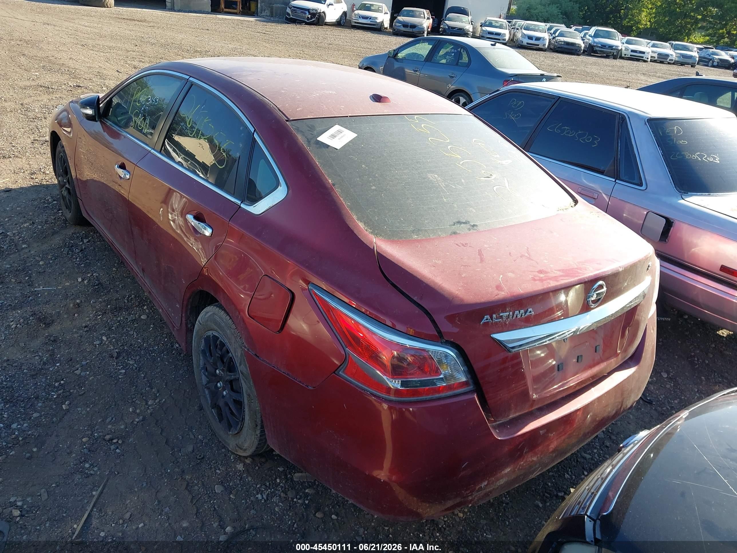 2015 Nissan Altima 2.5/2.5 S/2.5 Sl/2.5 Sv Red vin: 1N4AL3AP0FN902917