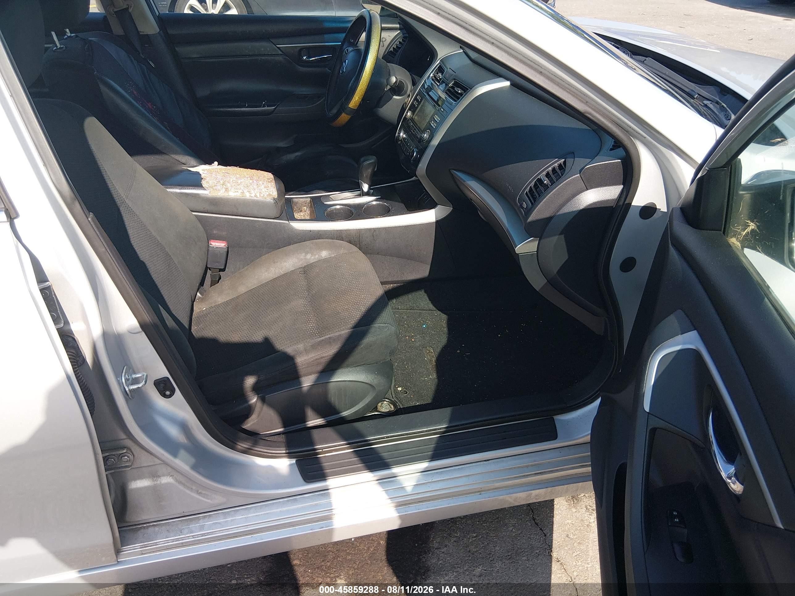 2015 Nissan Altima 2.5 S Silver vin: 1N4AL3AP0FN911620