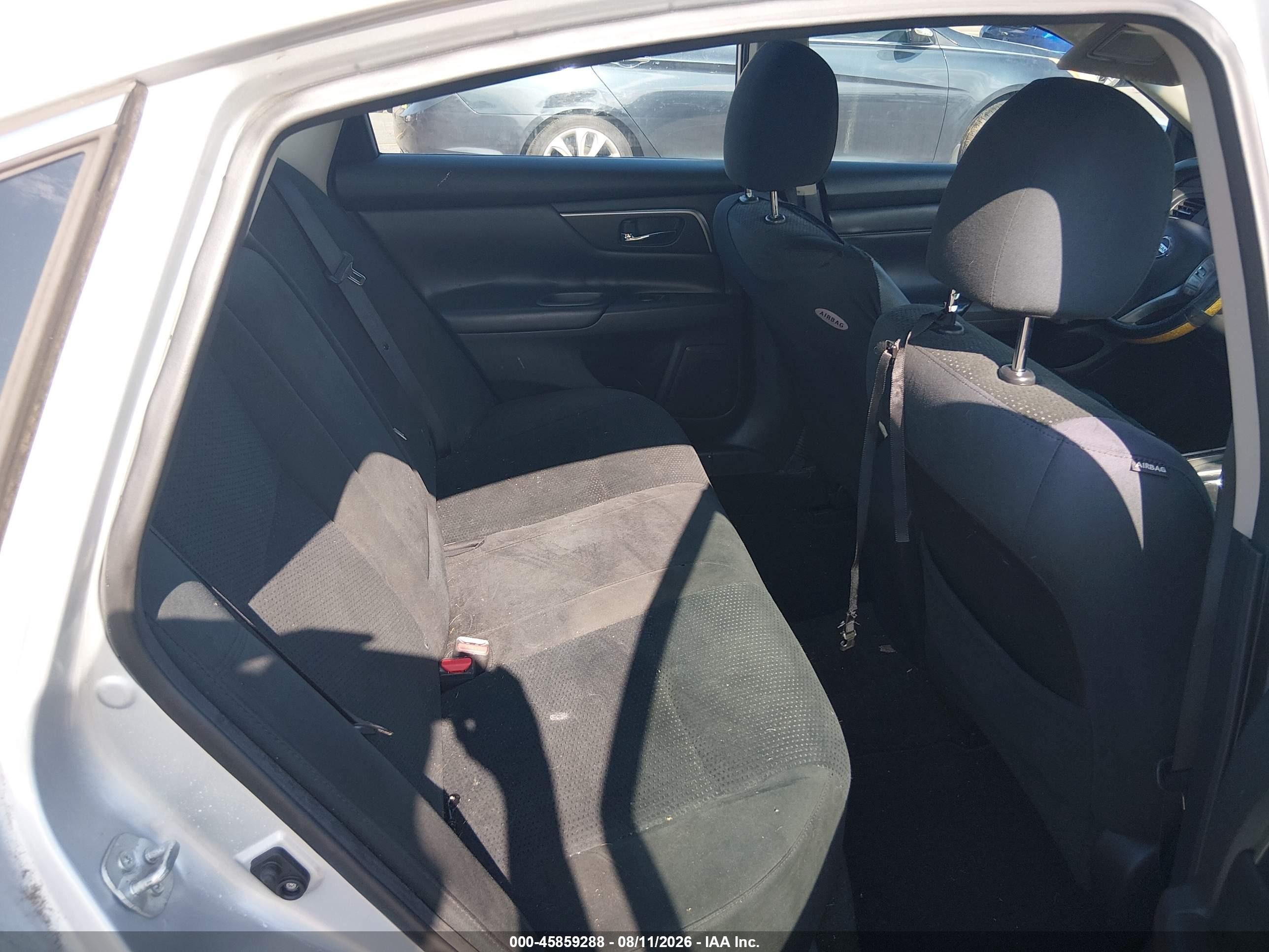 2015 Nissan Altima 2.5 S Silver vin: 1N4AL3AP0FN911620