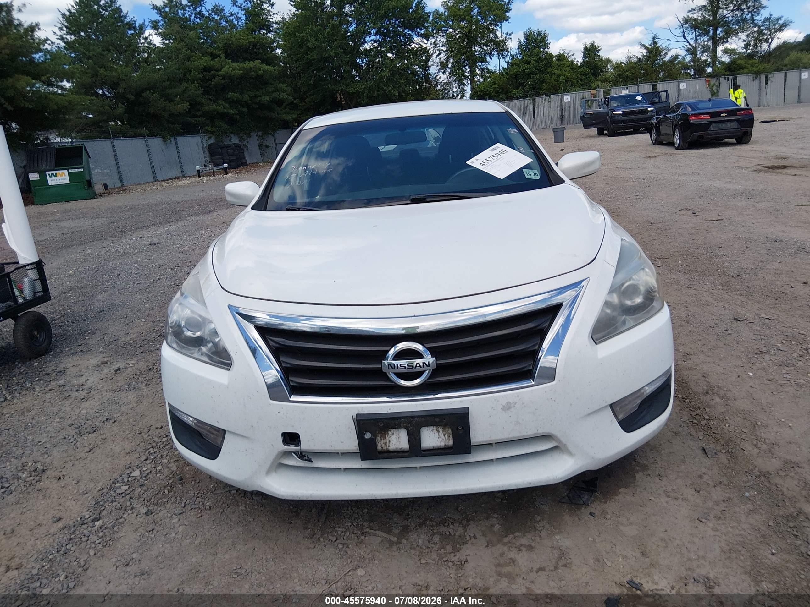 2015 Nissan Altima 2.5 S White vin: 1N4AL3AP0FN912041