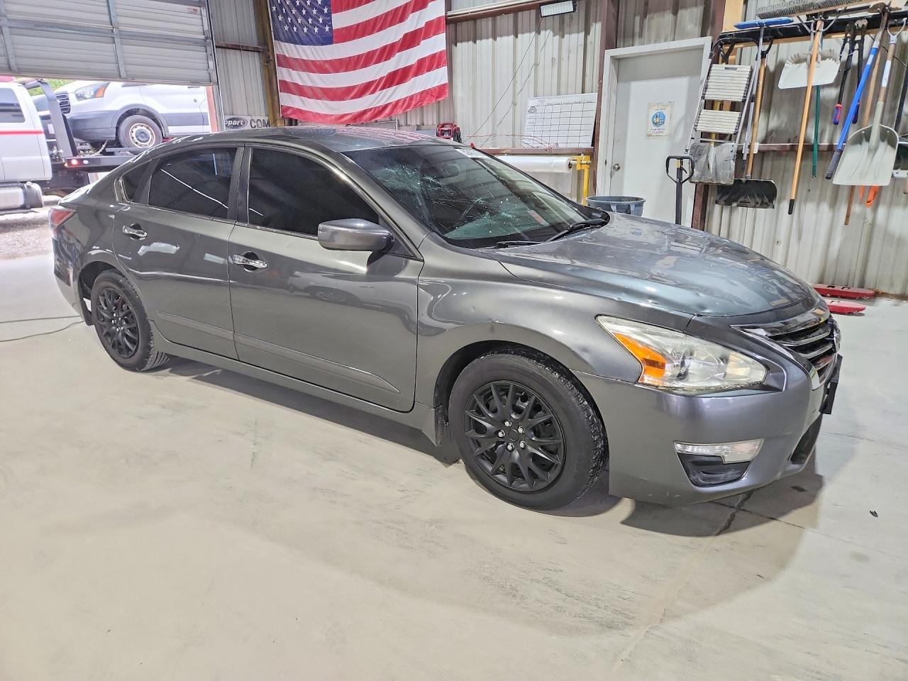 2015 Nissan Altima 2.5 S Серый vin: 1N4AL3AP0FN912606